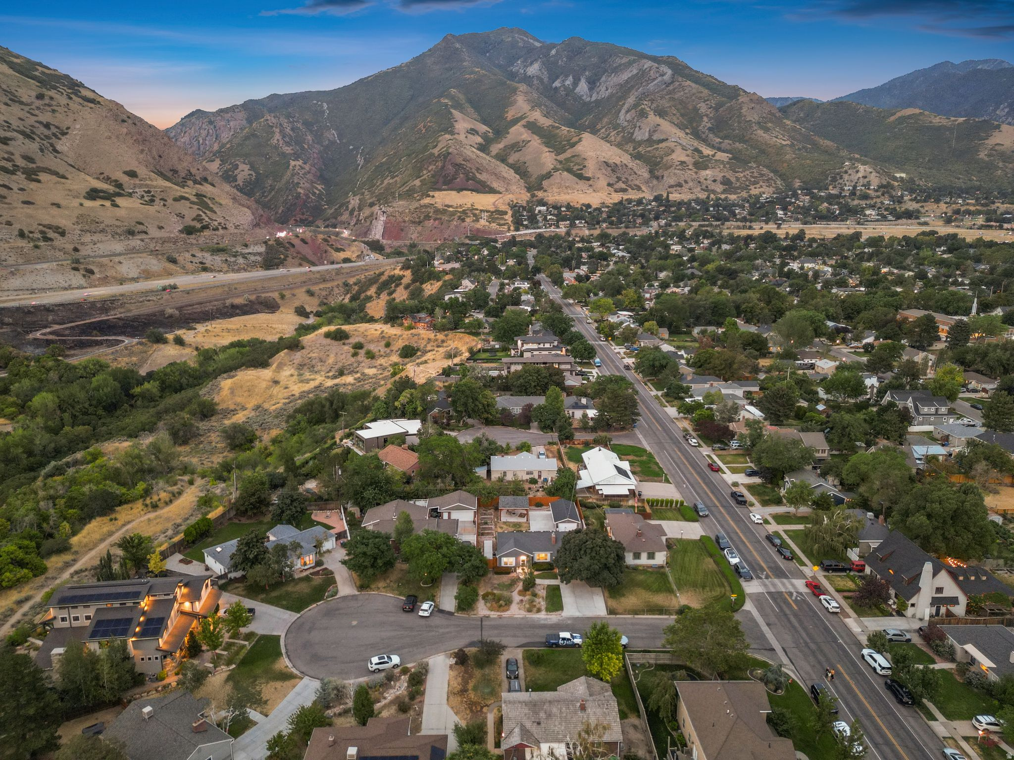 main property photo 50