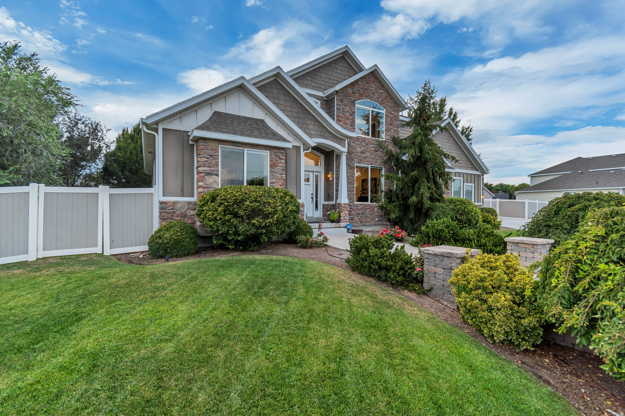 main property photo 70