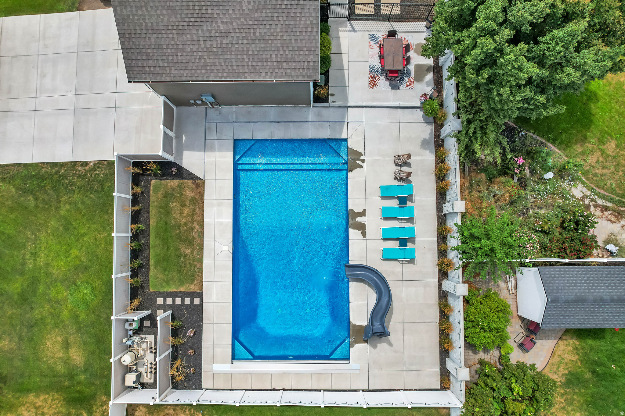 main property photo 92