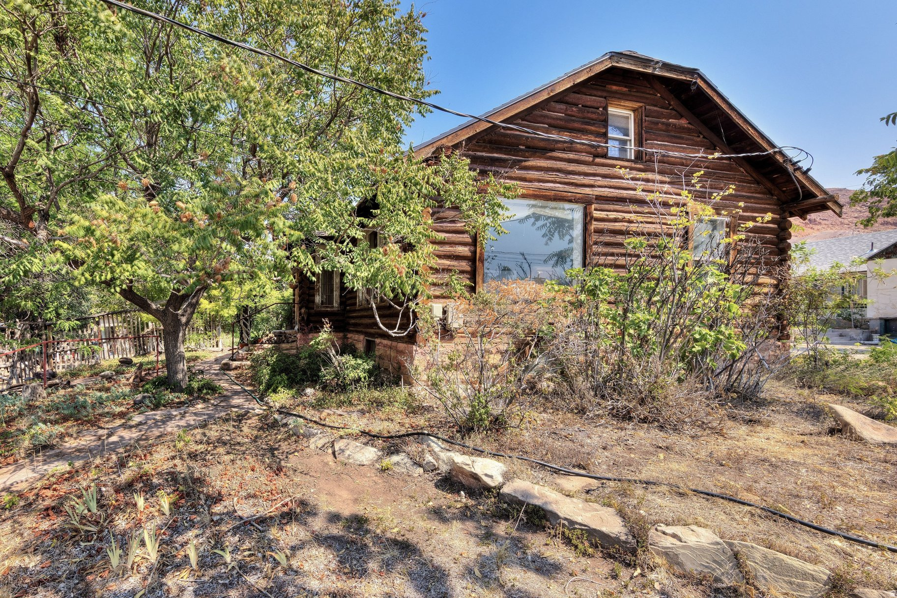 main property photo 27