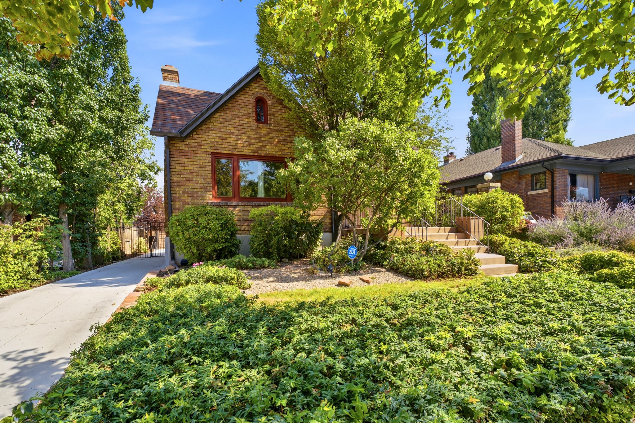 main property photo 44