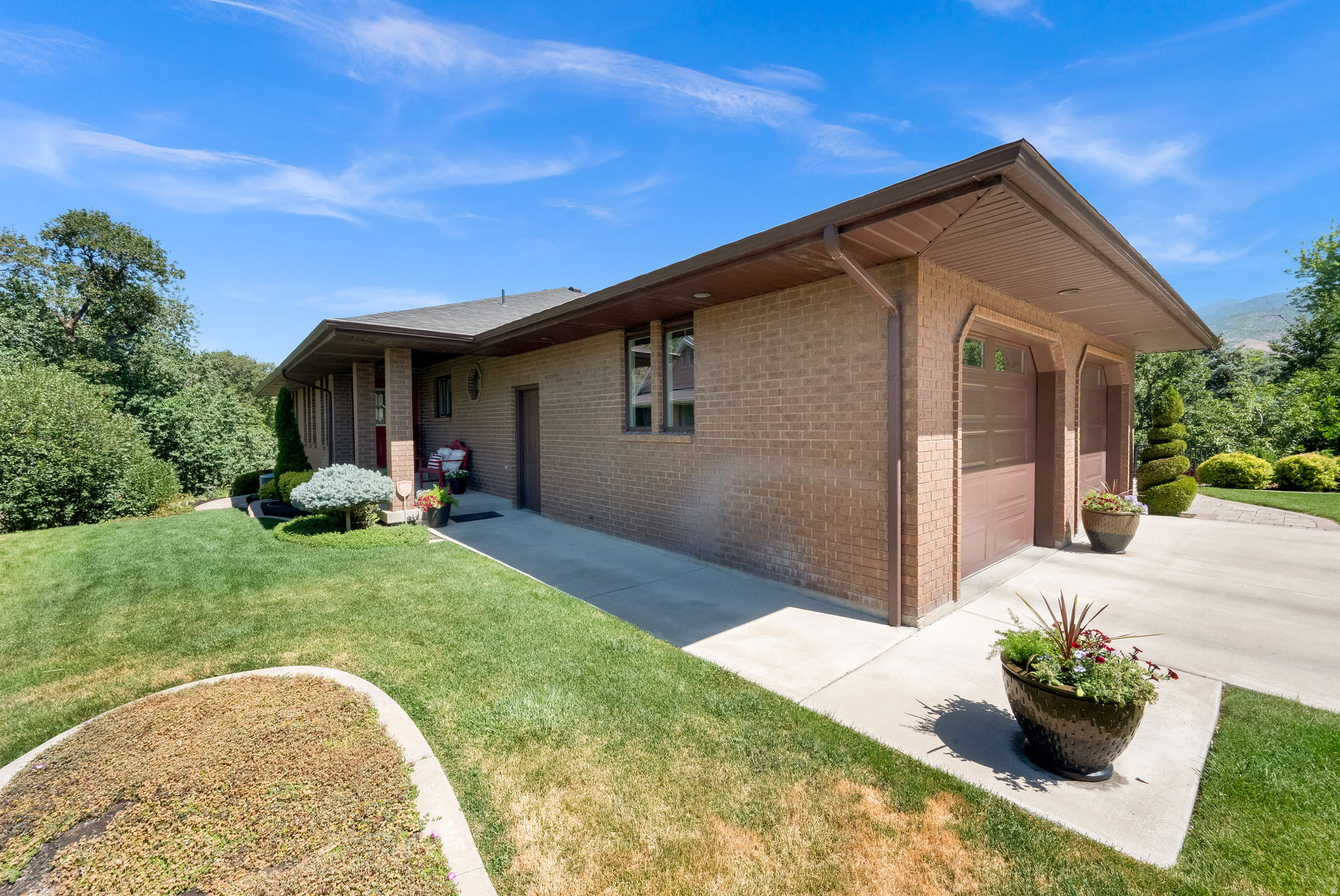 main property photo 59