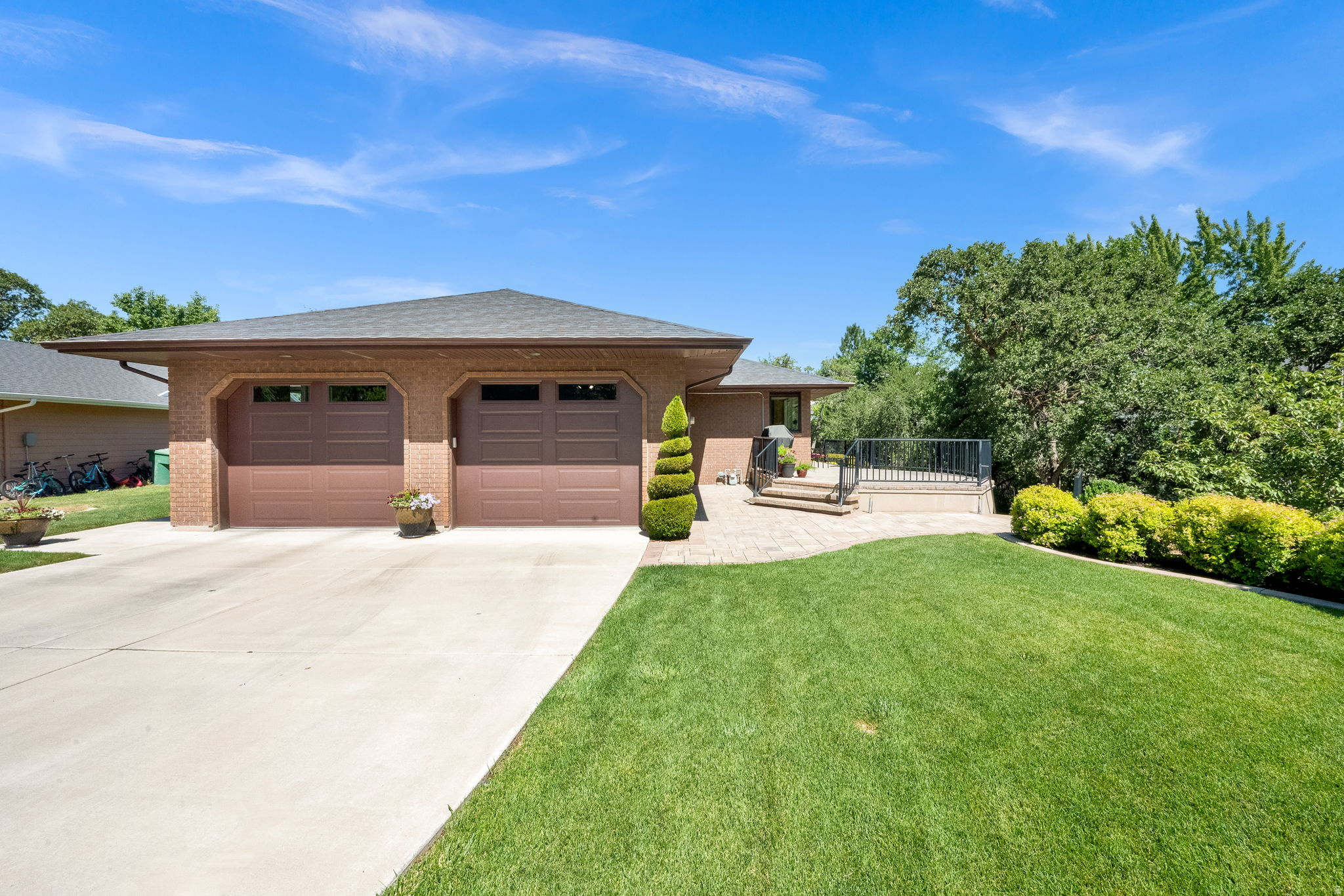 main property photo 60