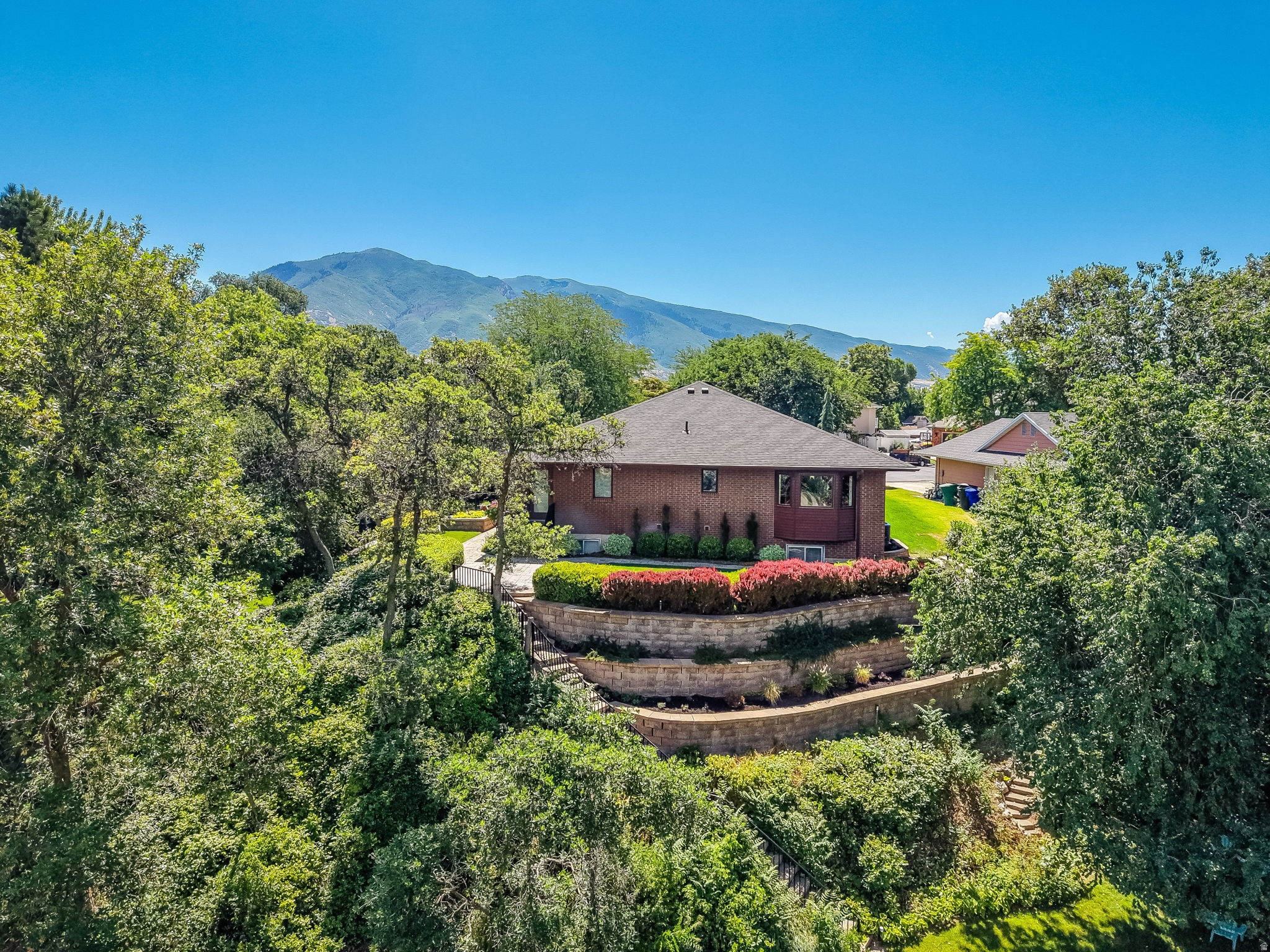 main property photo 67