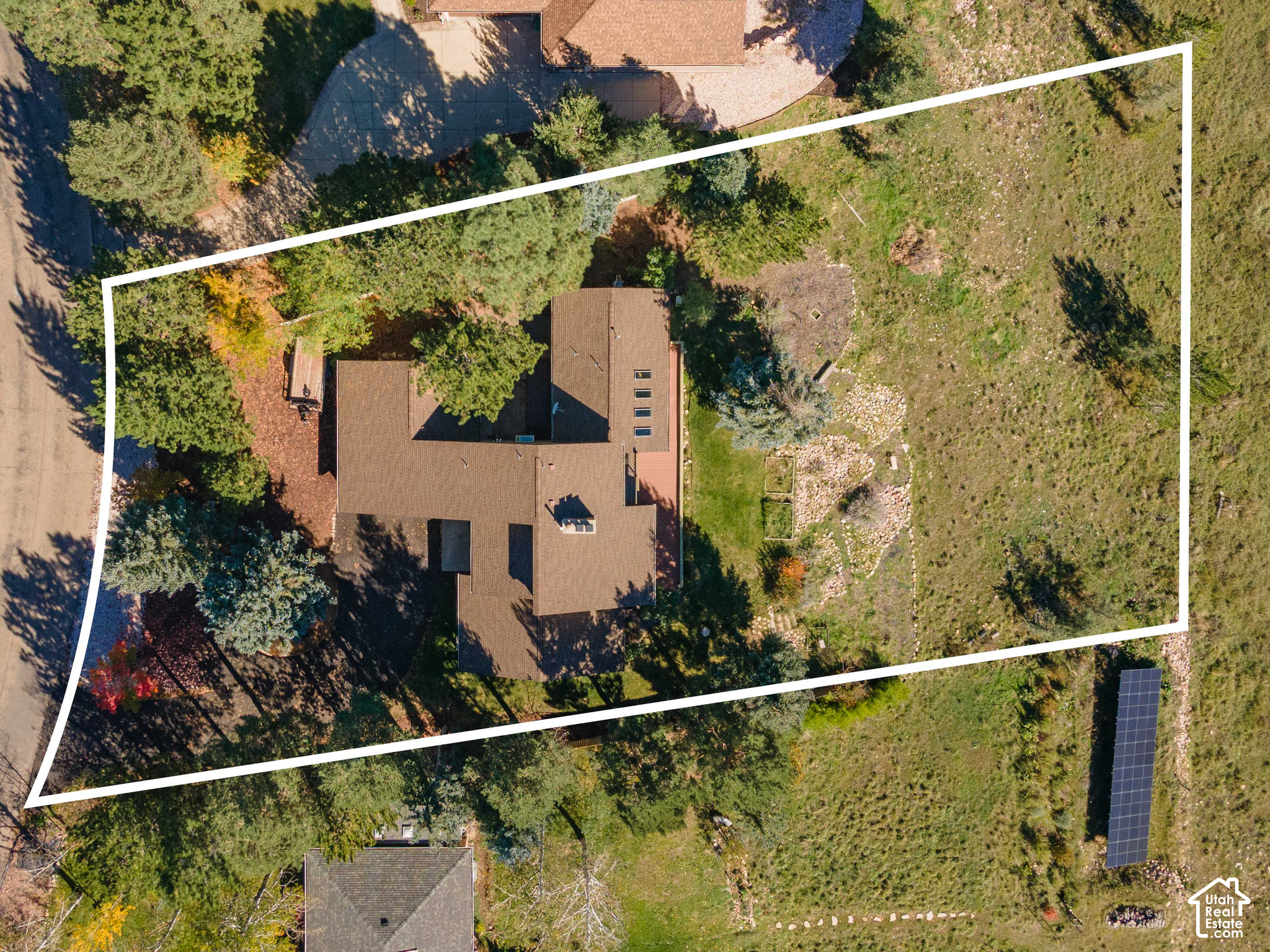main property photo 63