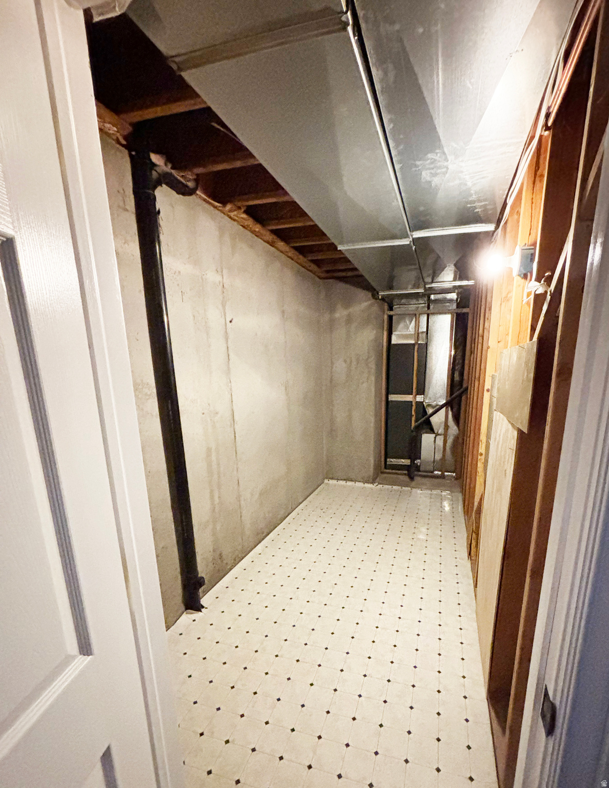 main property photo 39