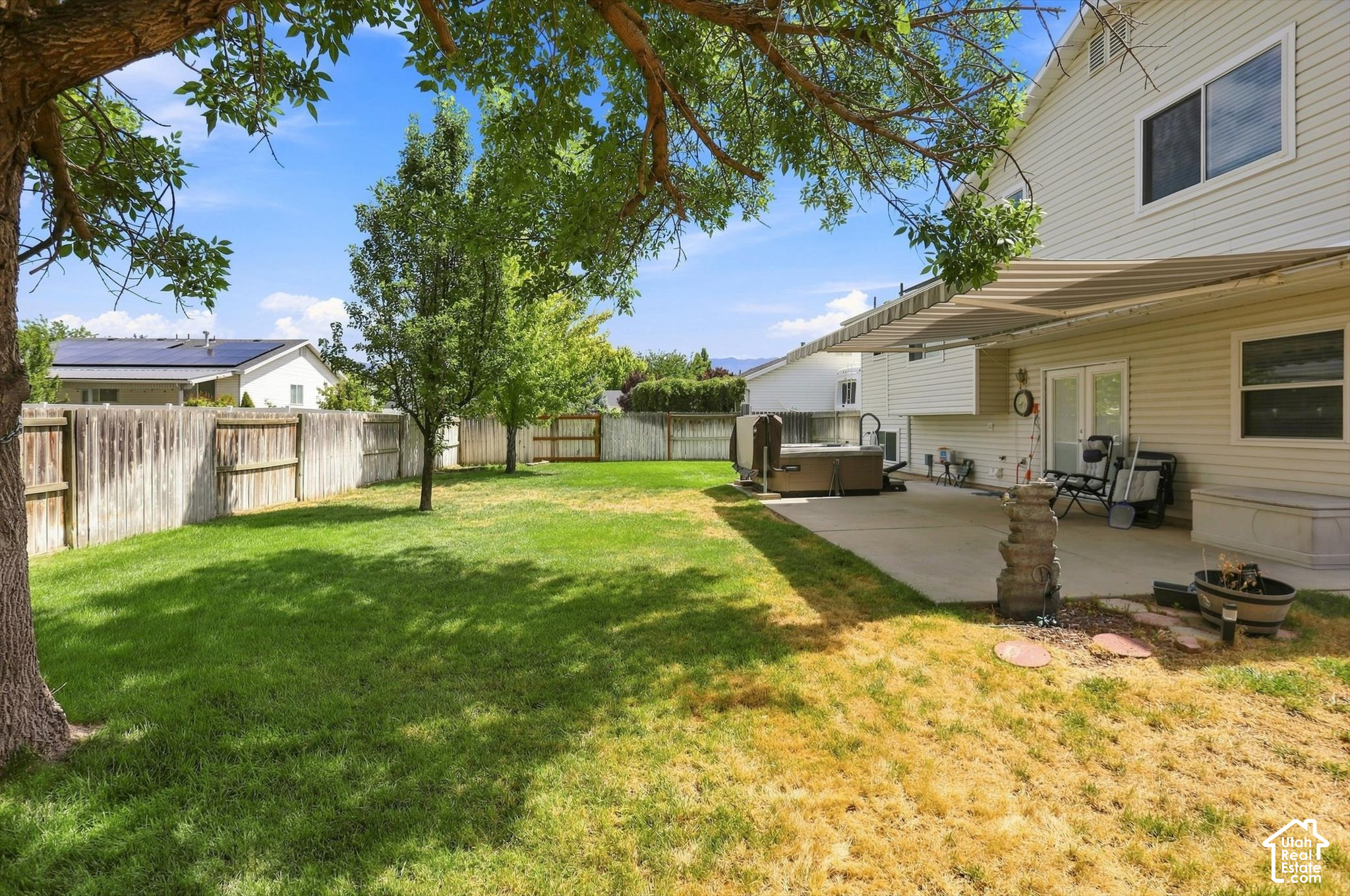 main property photo 31