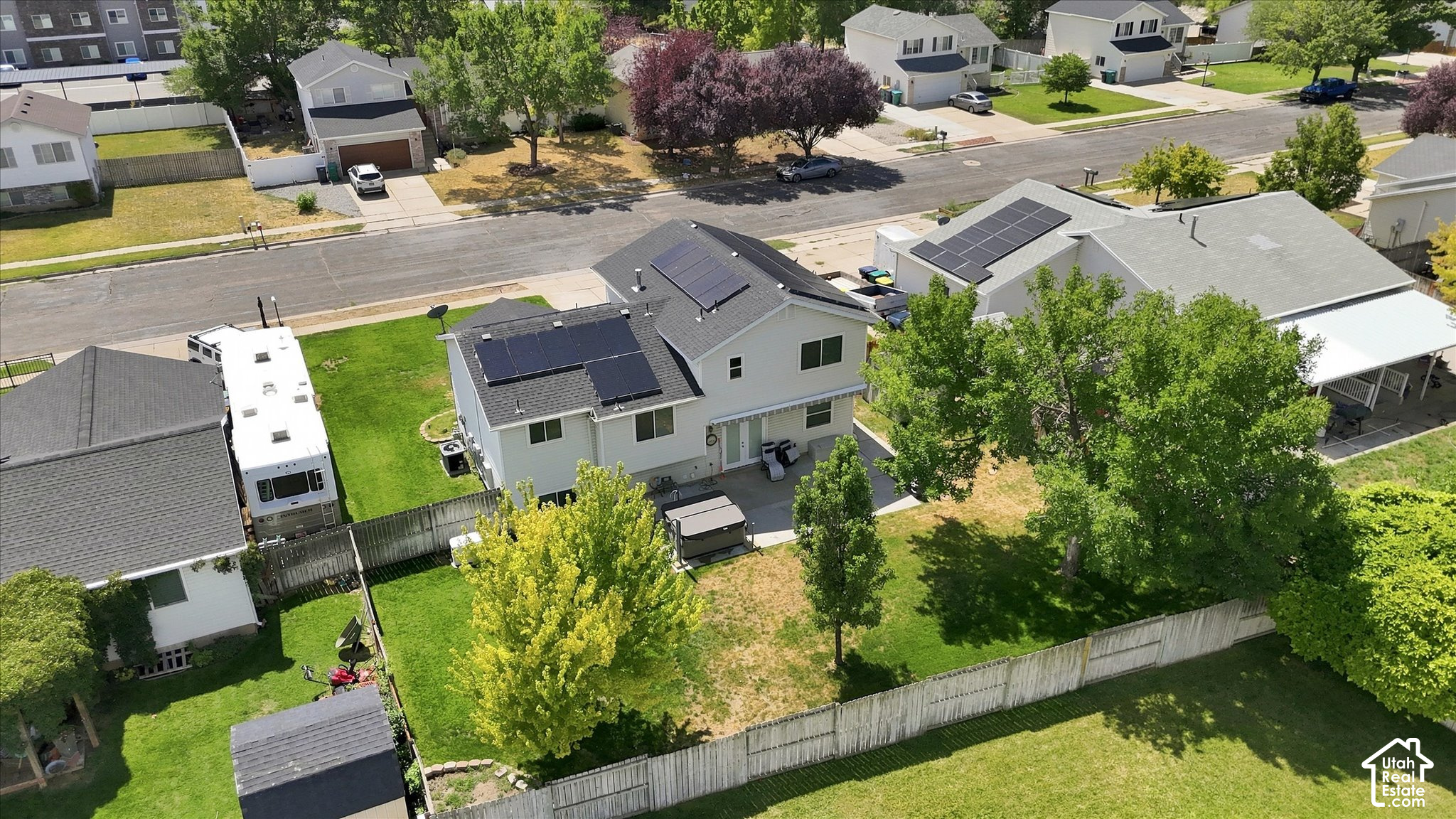 main property photo 38