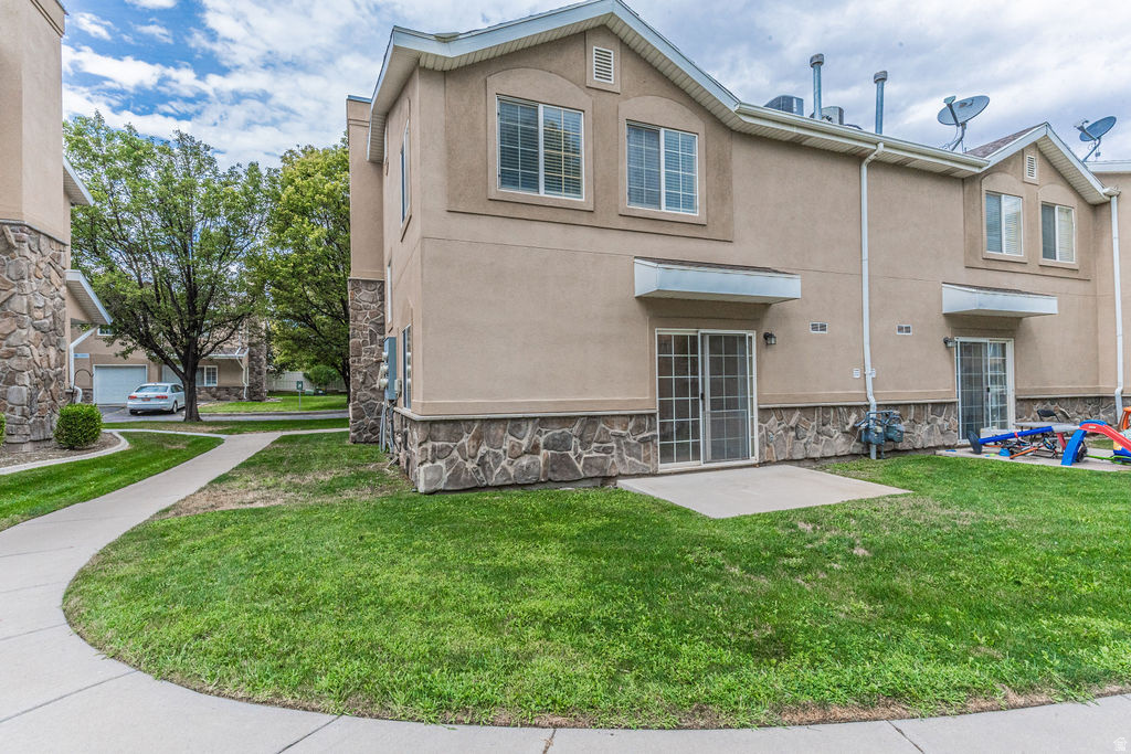 main property photo 22