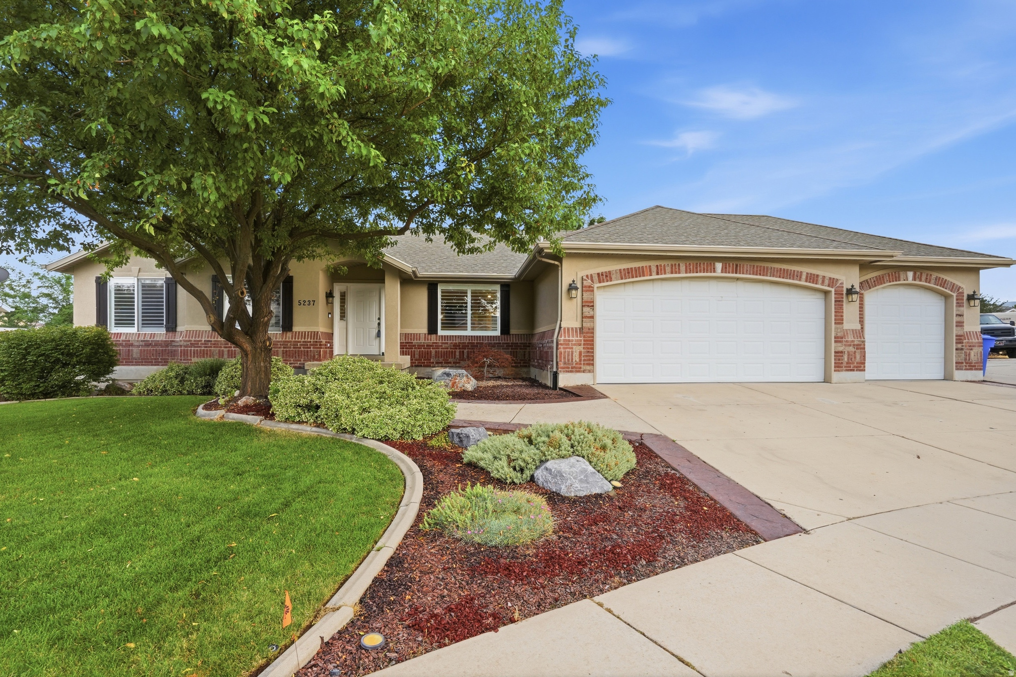 main property photo 57