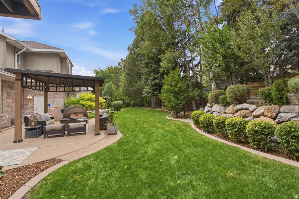 main property photo 56