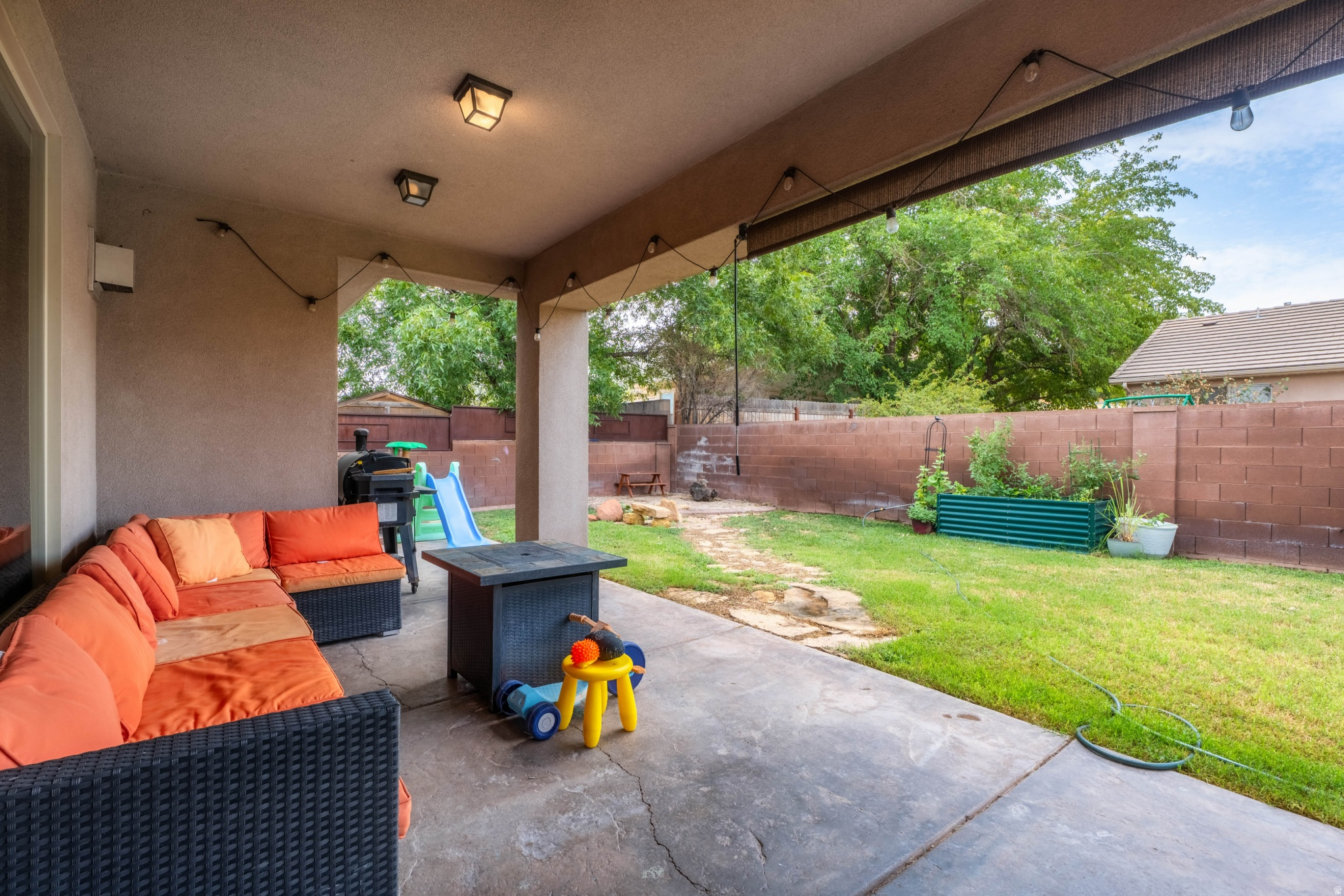 main property photo 47