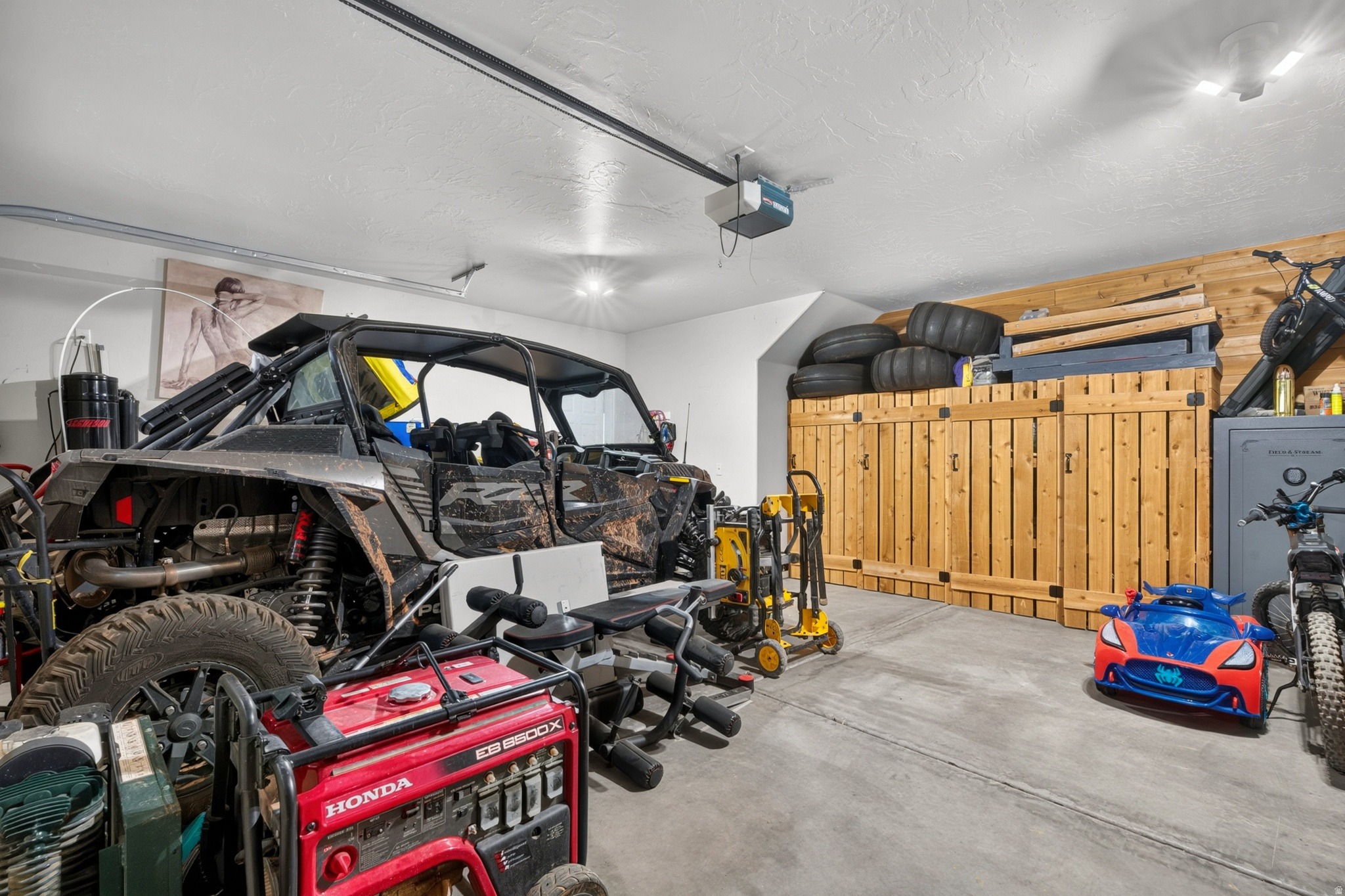 main property photo 59