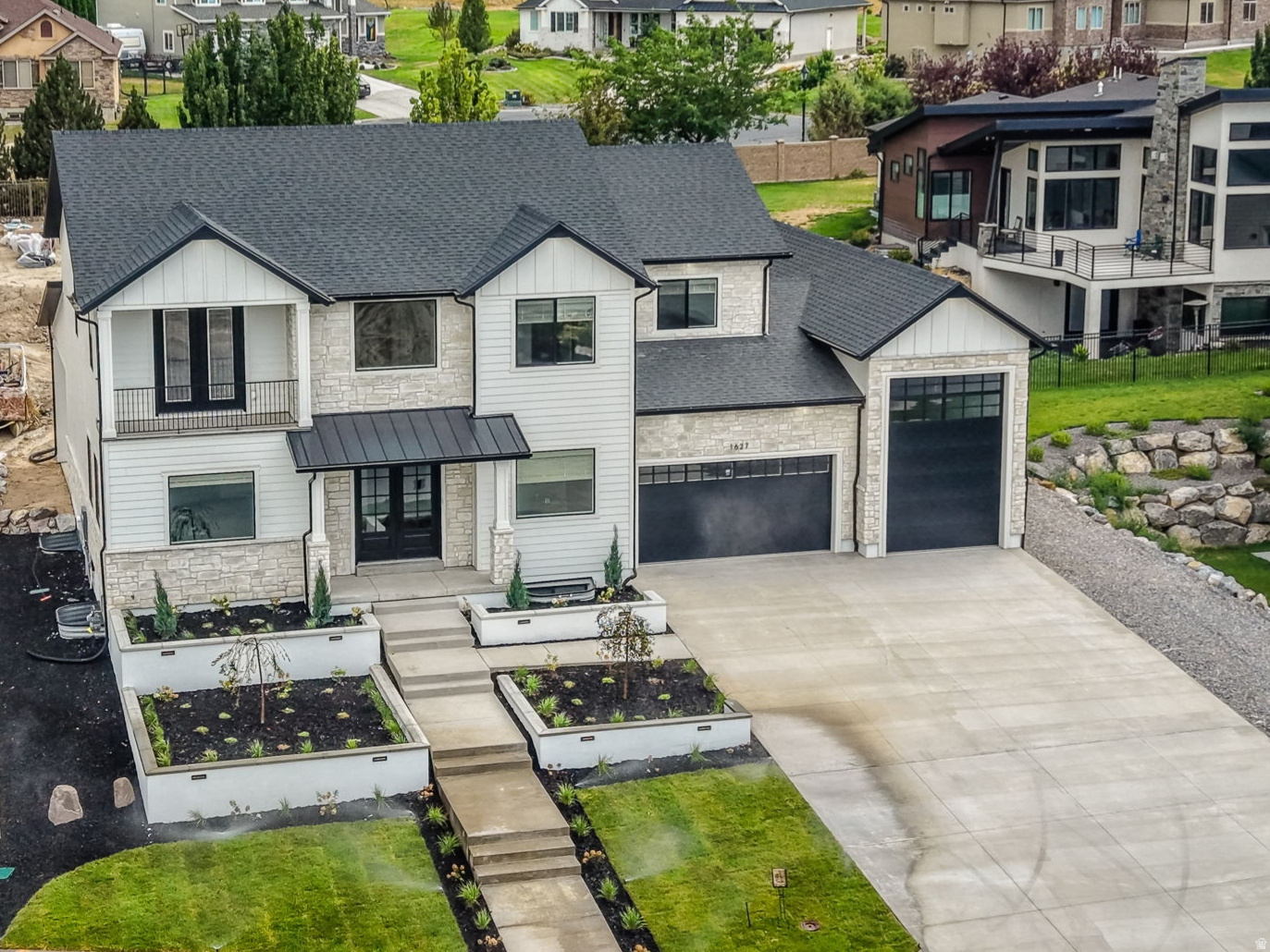 main property photo 66