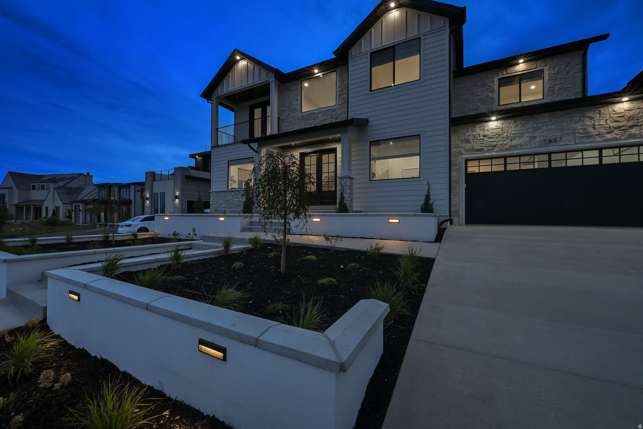 main property photo 89