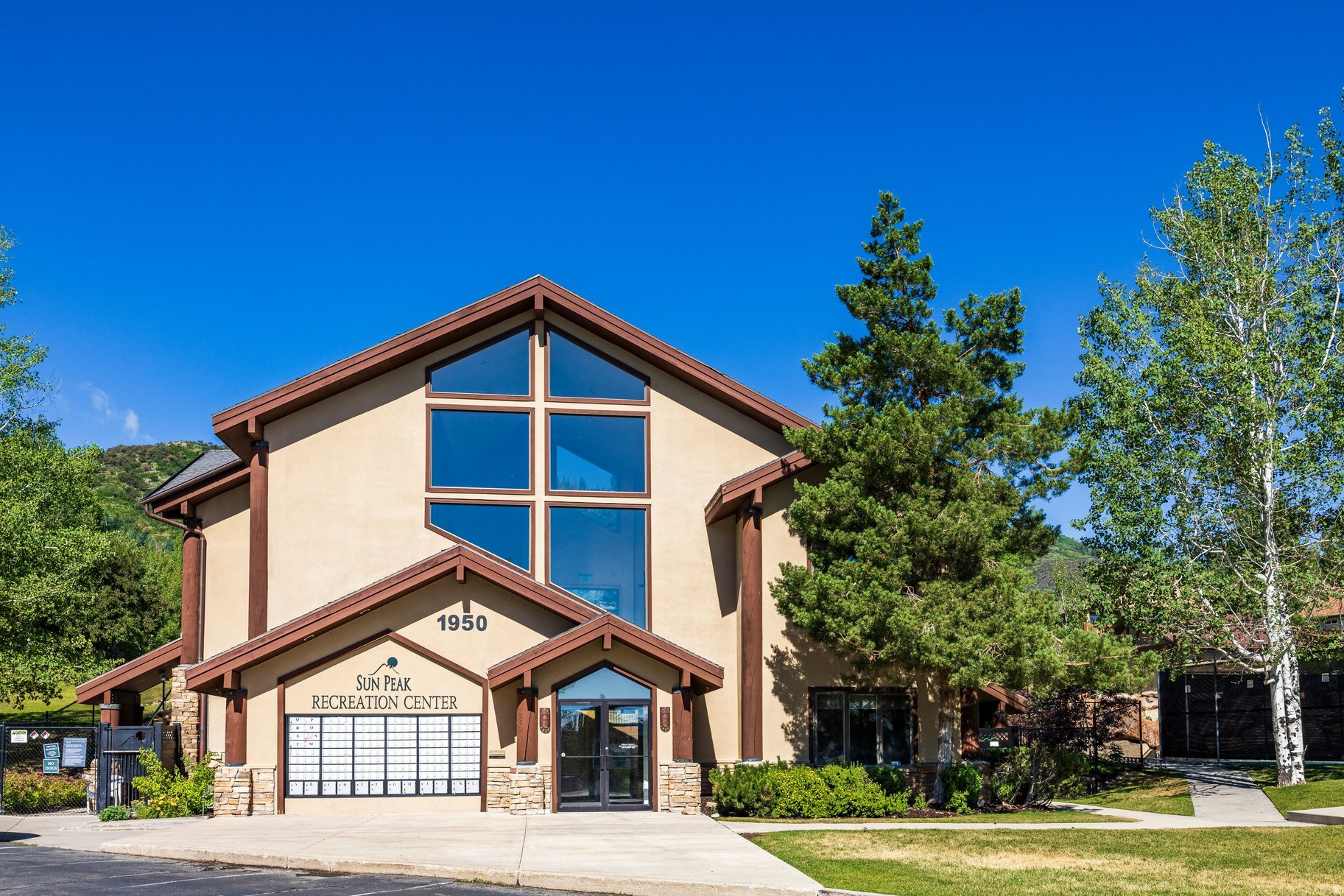 main property photo 58
