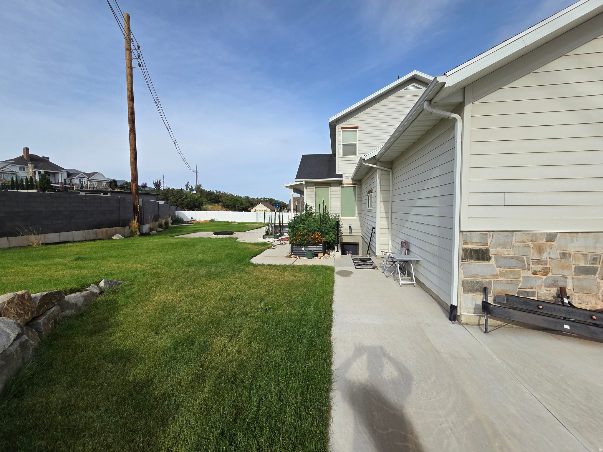main property photo 57