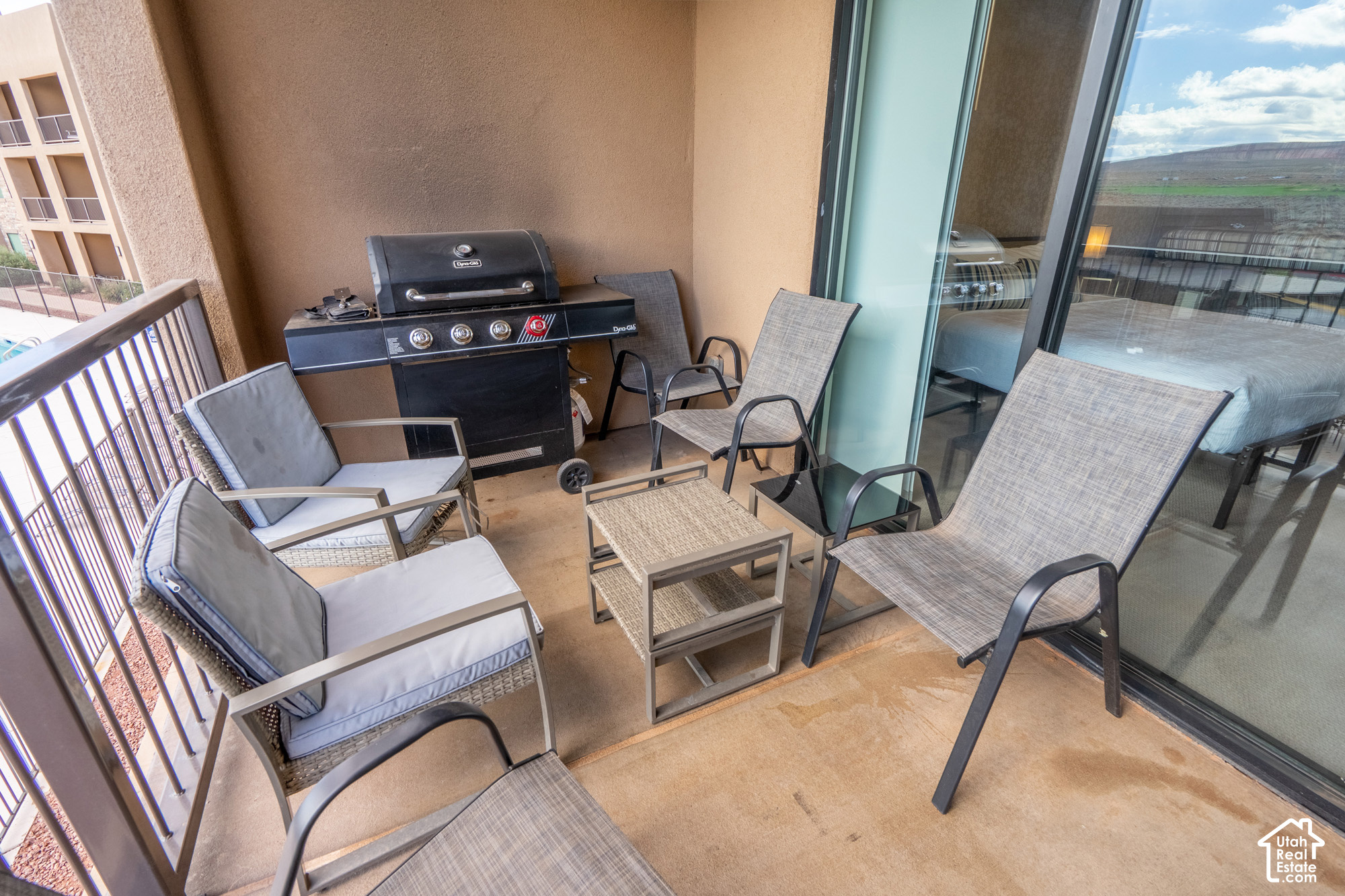 main property photo 57