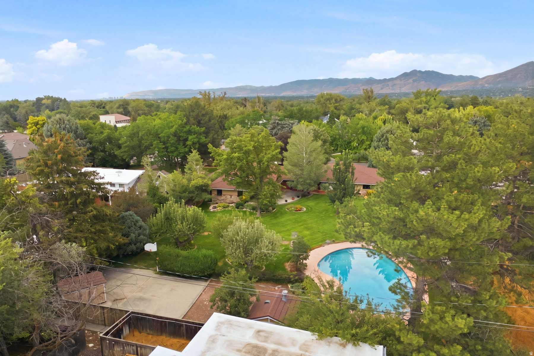 main property photo 68