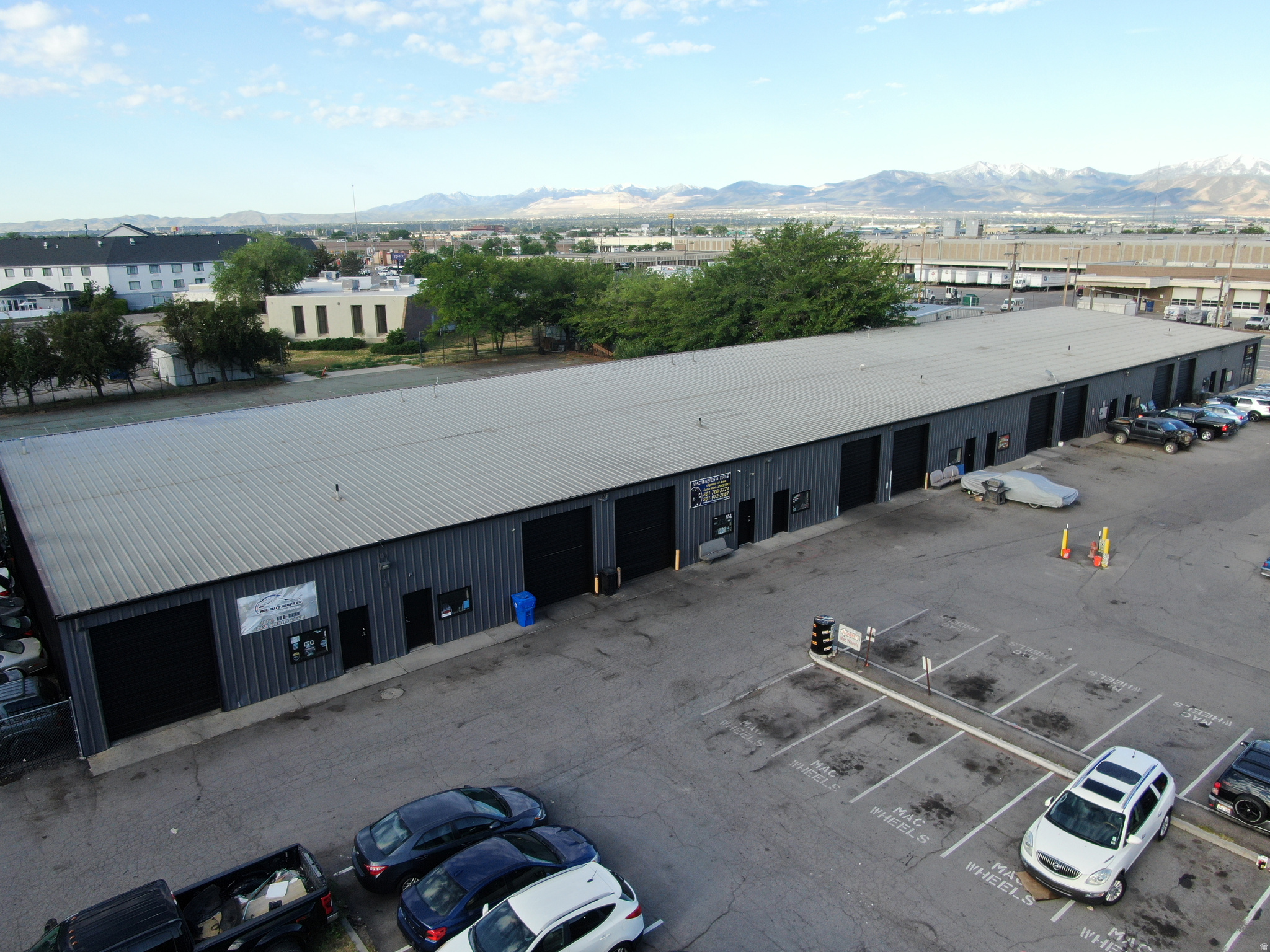 main property photo 17