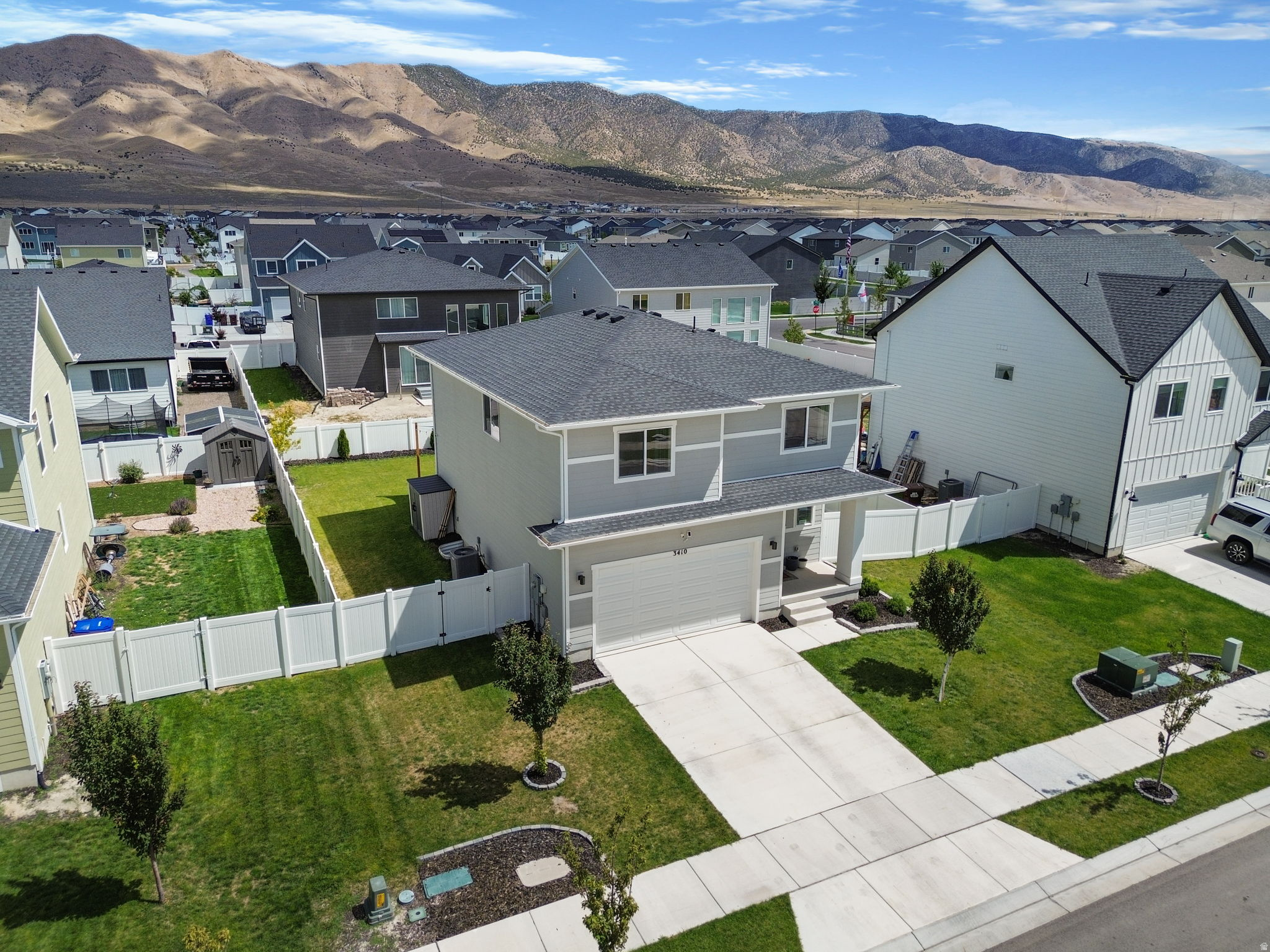 main property photo 18