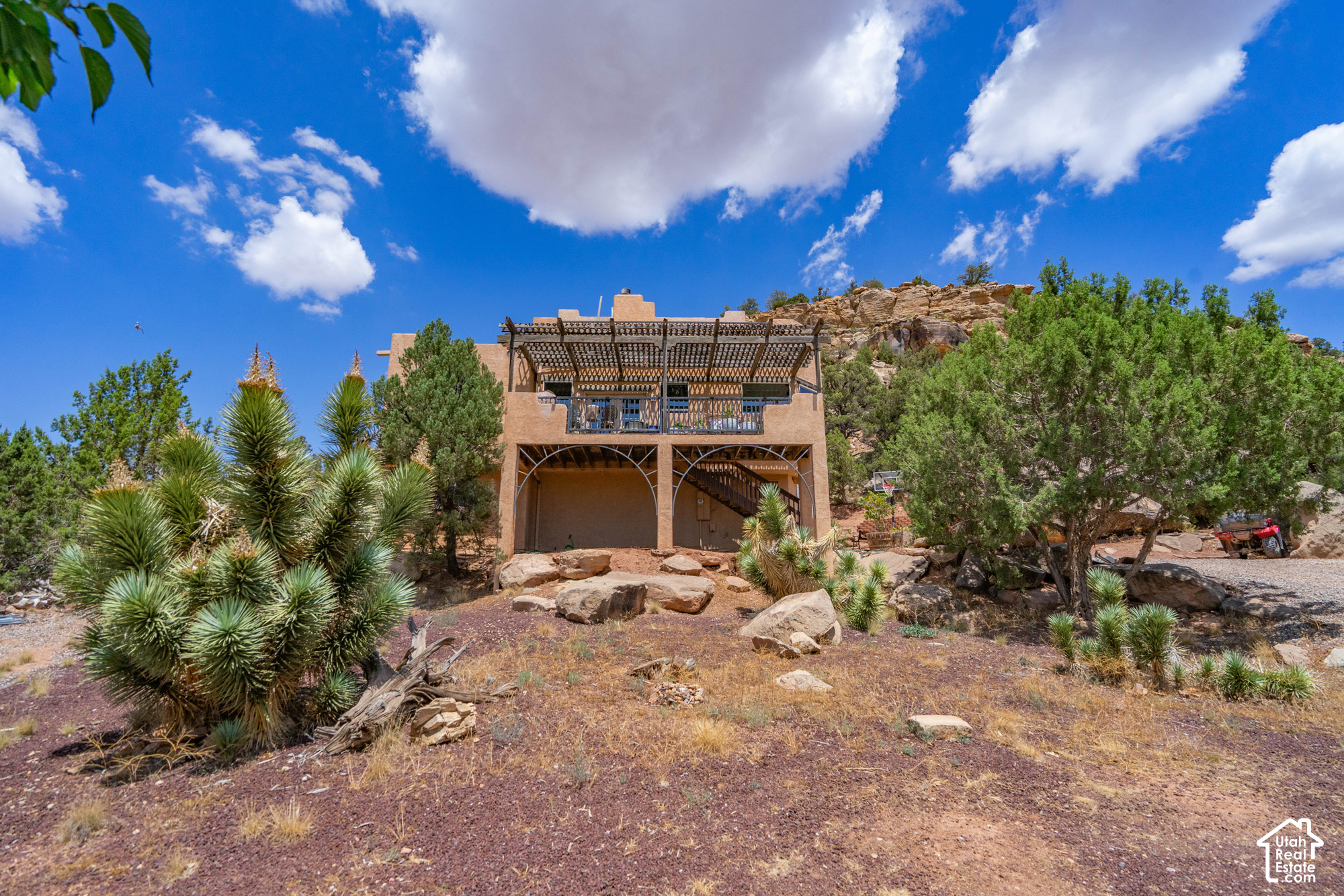 main property photo 24
