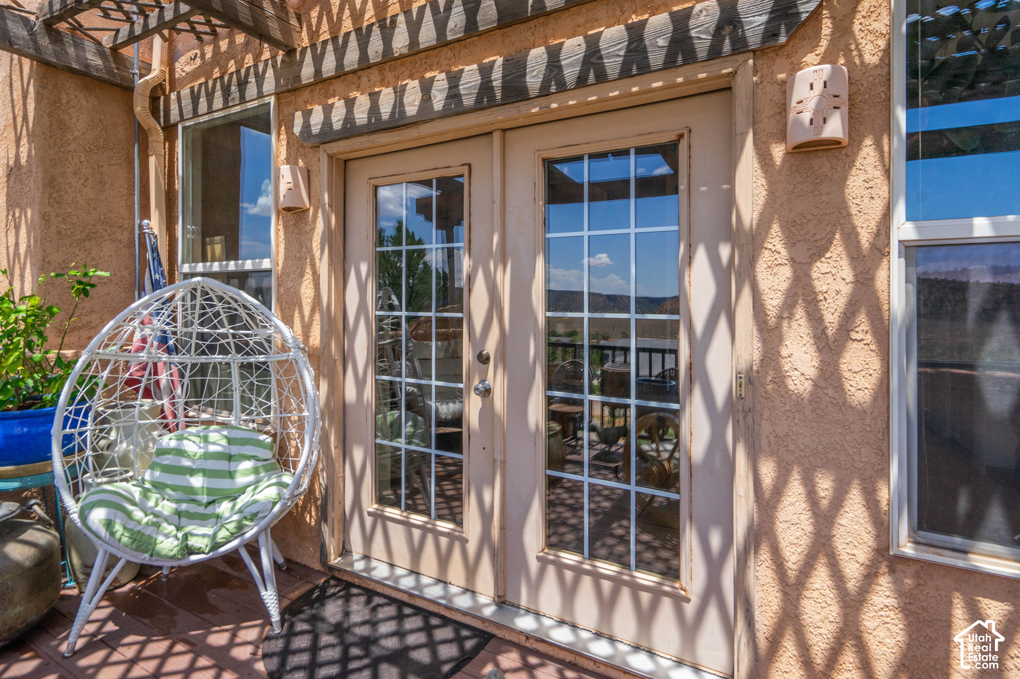 main property photo 45
