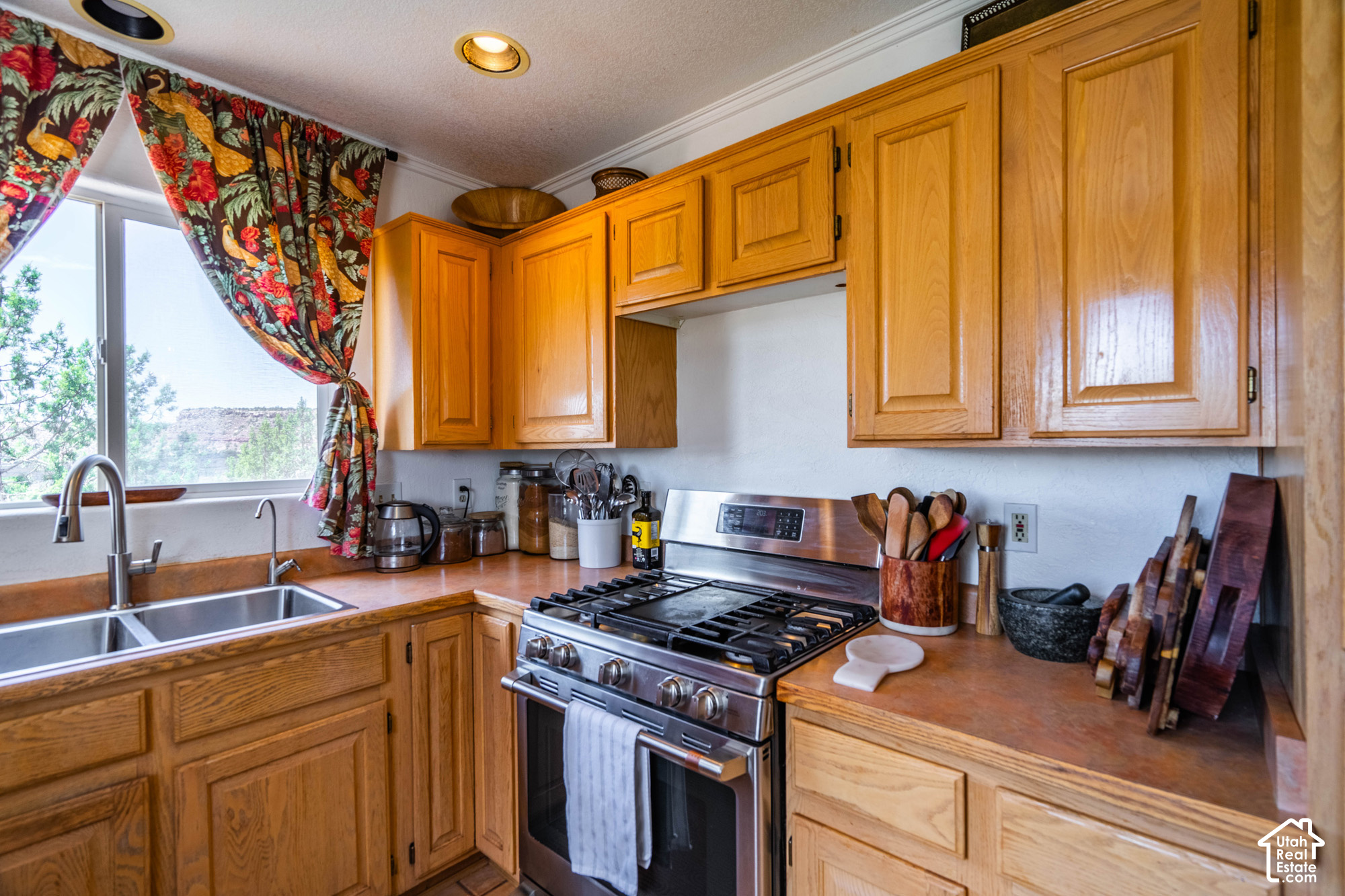 main property photo 56