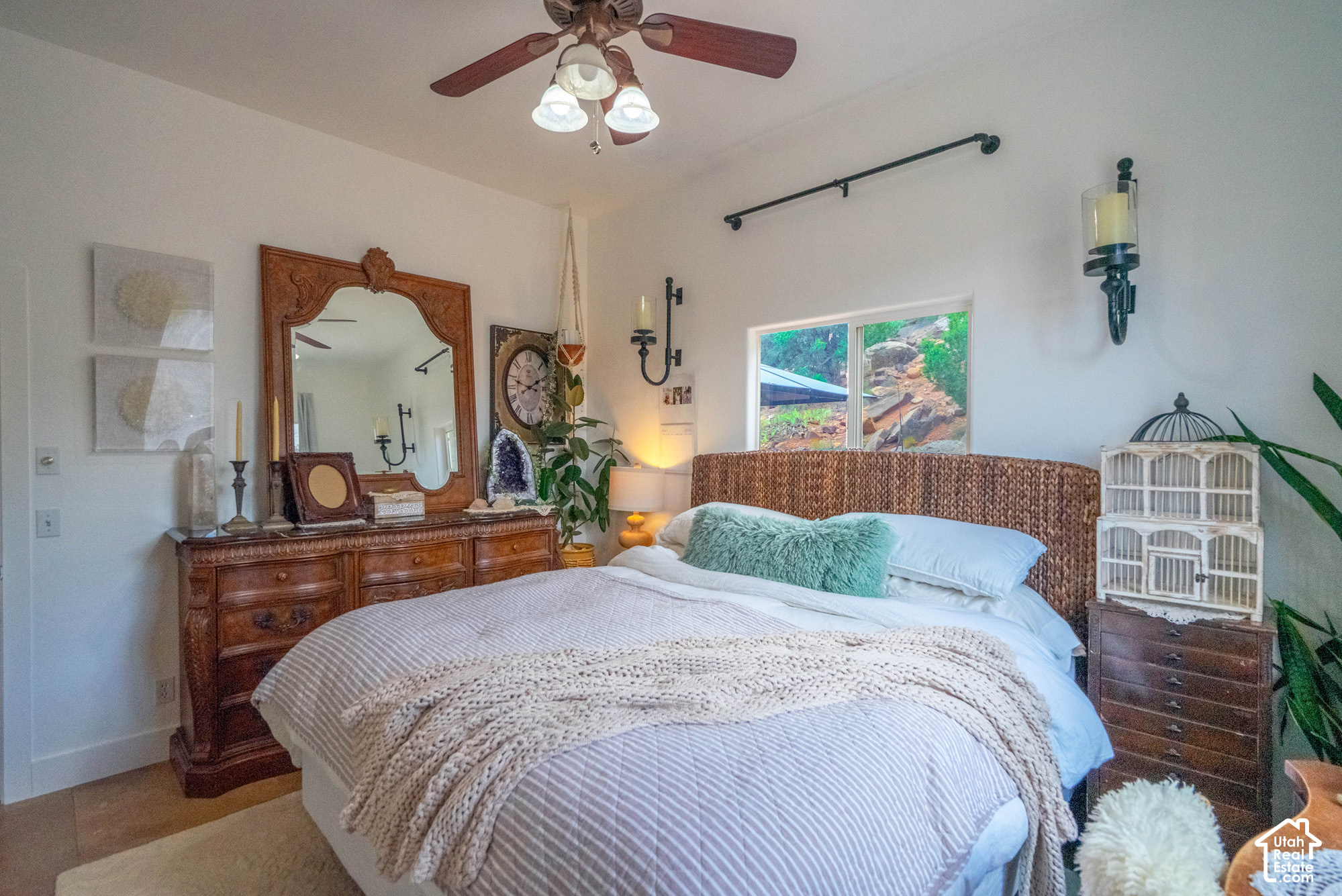 main property photo 64