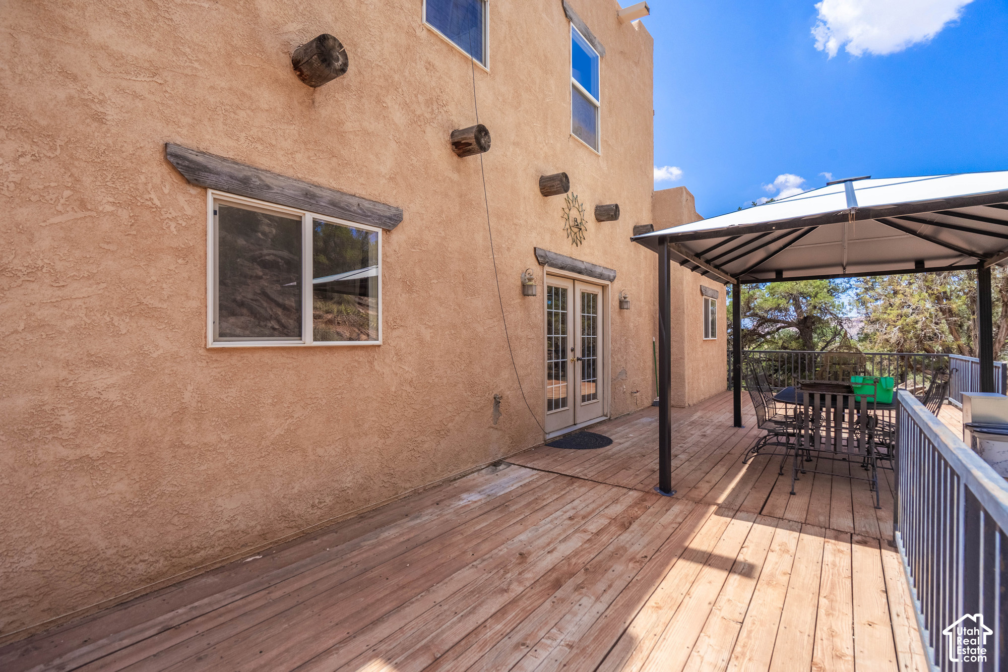 main property photo 76