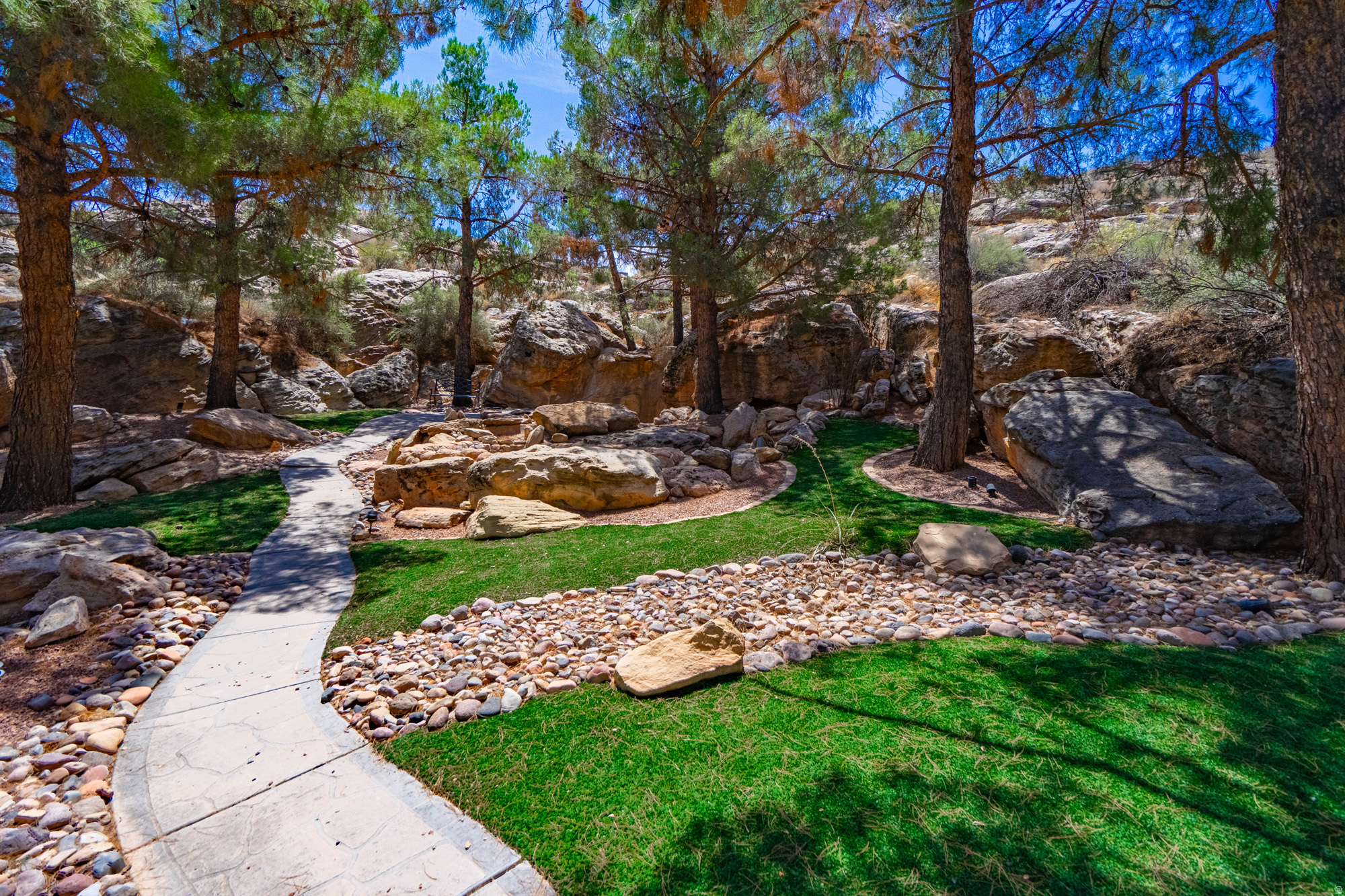 main property photo 54