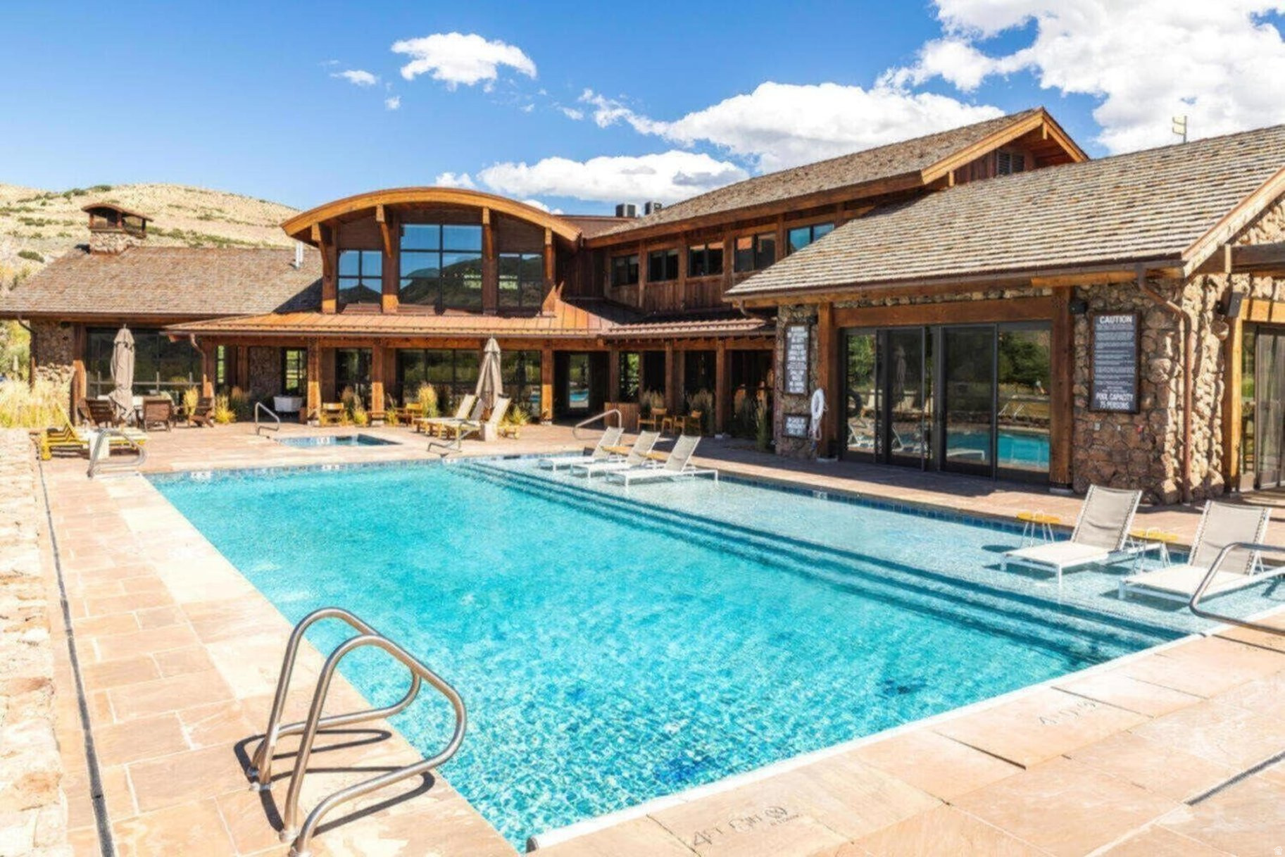 main property photo 76