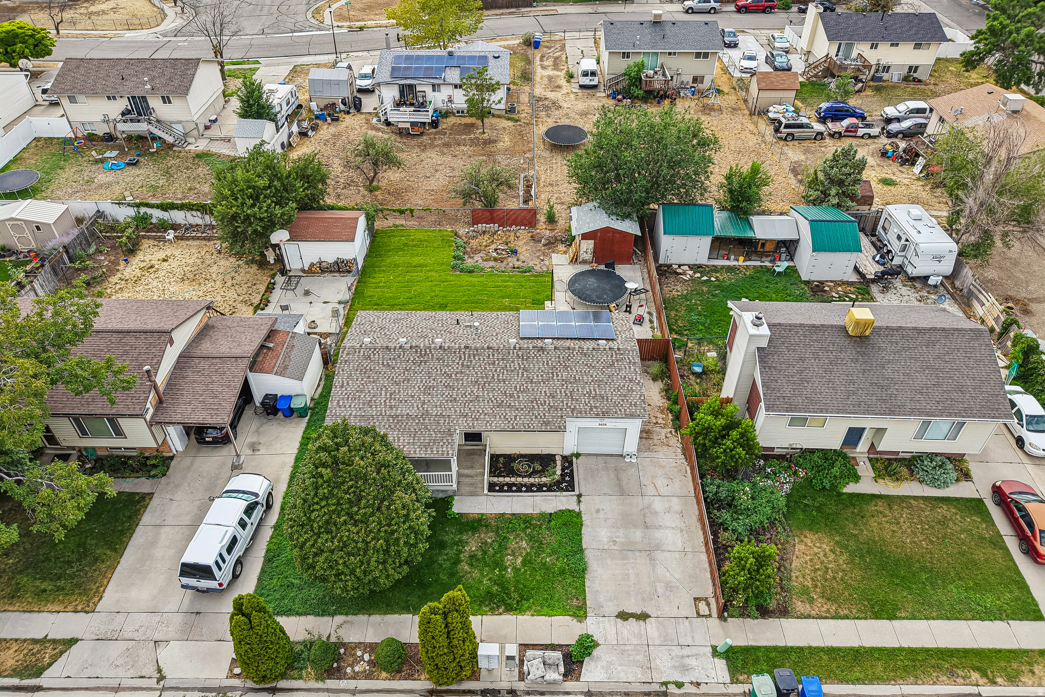 main property photo 22