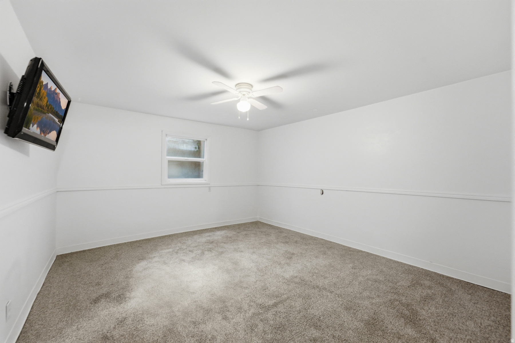 main property photo 64