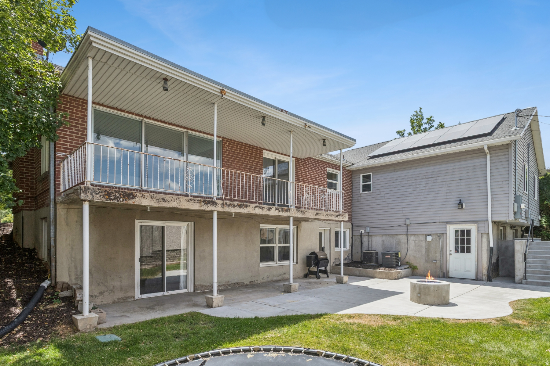 main property photo 74