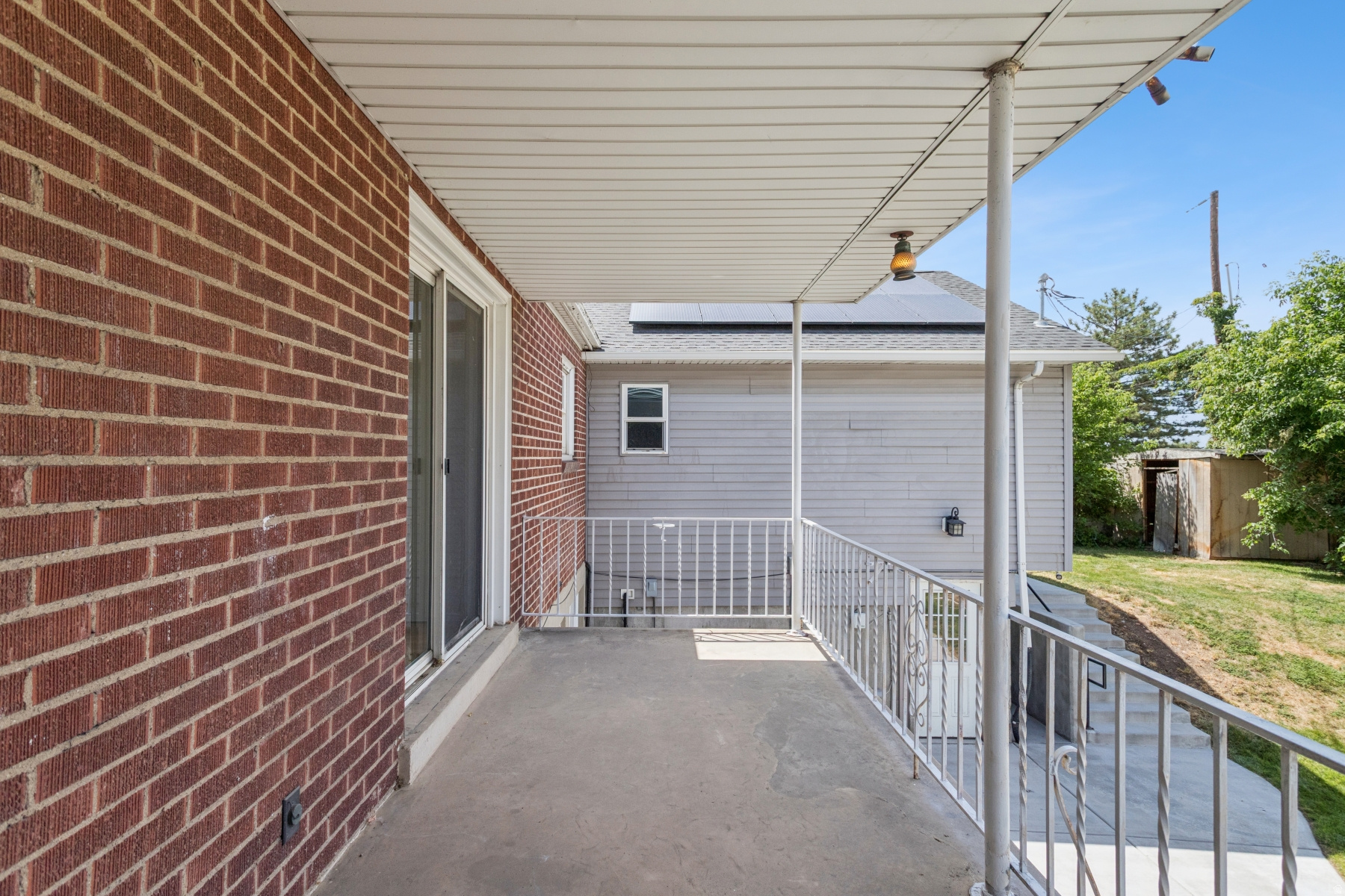 main property photo 79