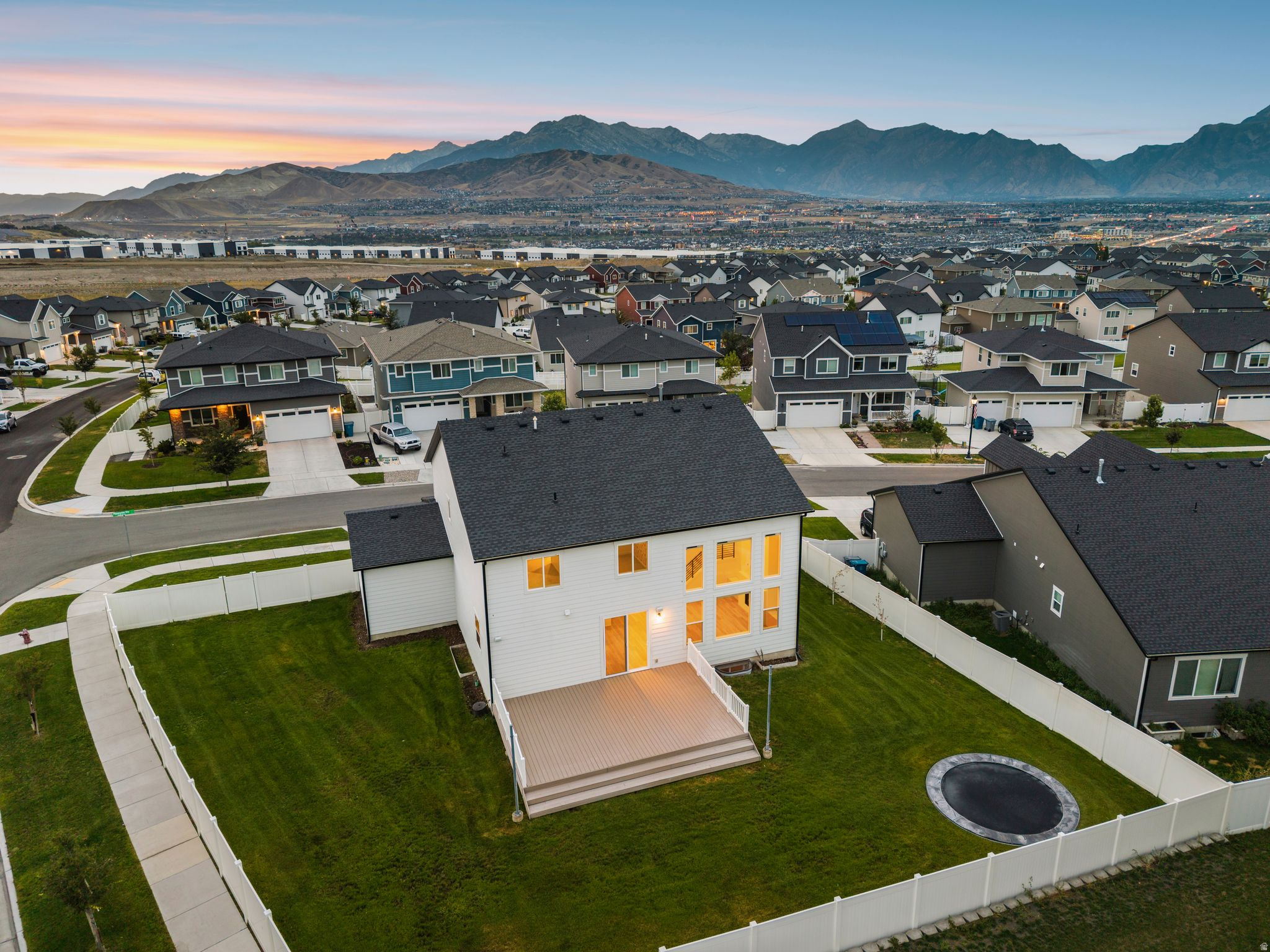 main property photo 34