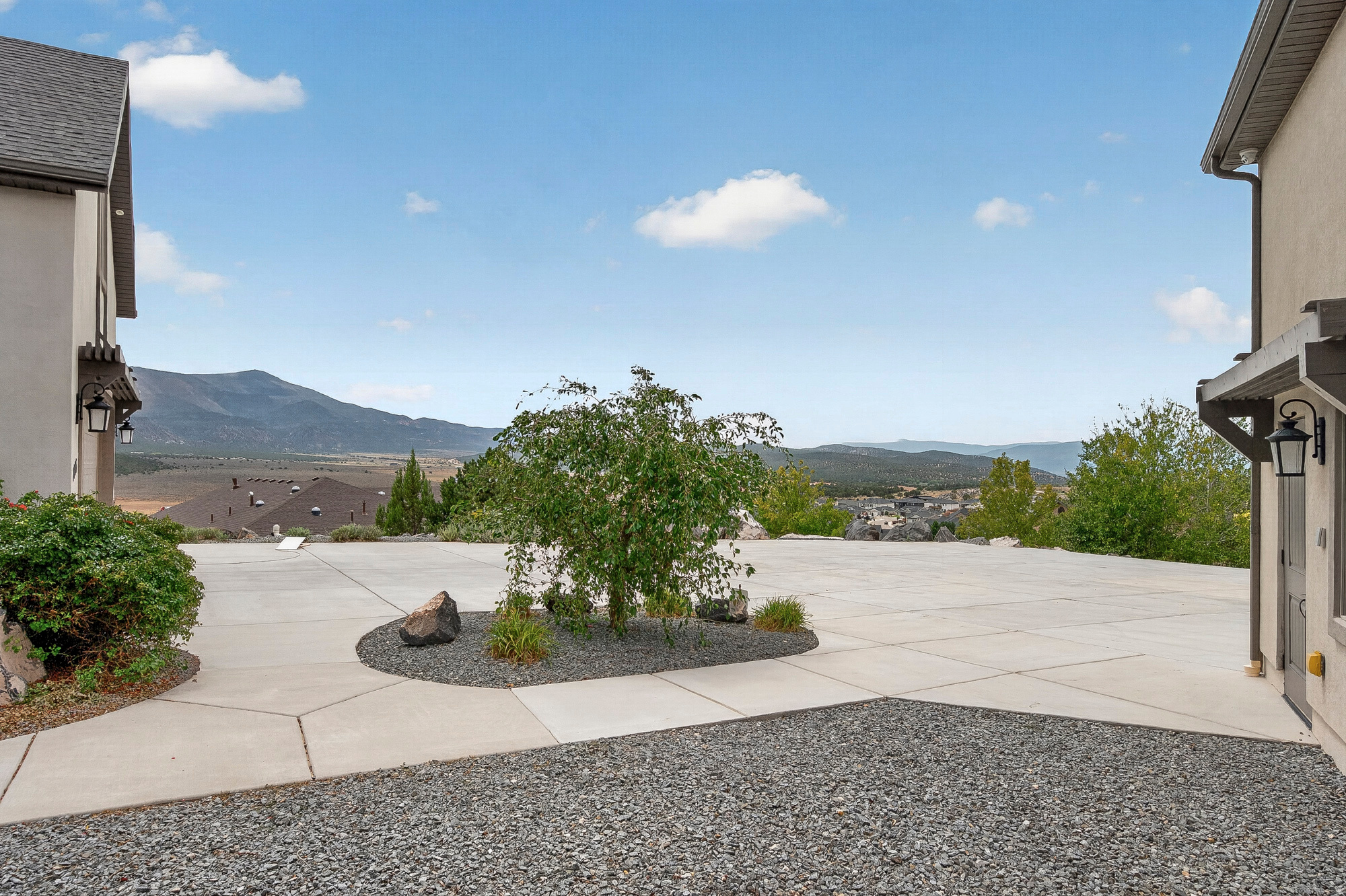 main property photo 63