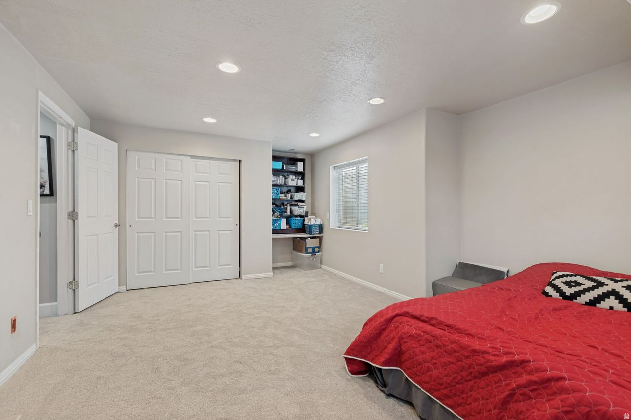 main property photo 78