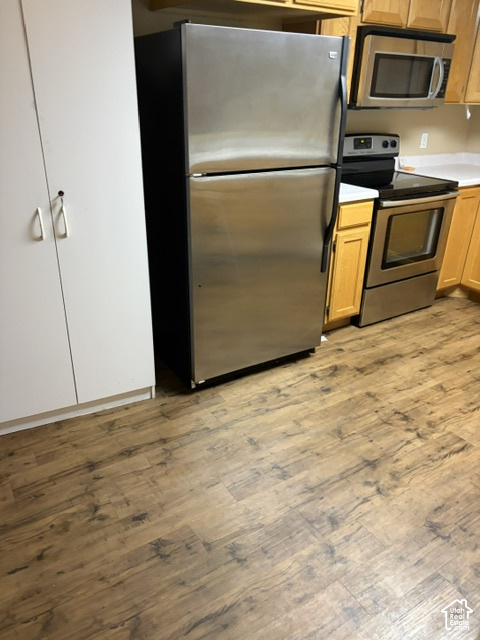 main property photo 6