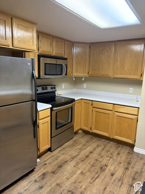 main property photo 7