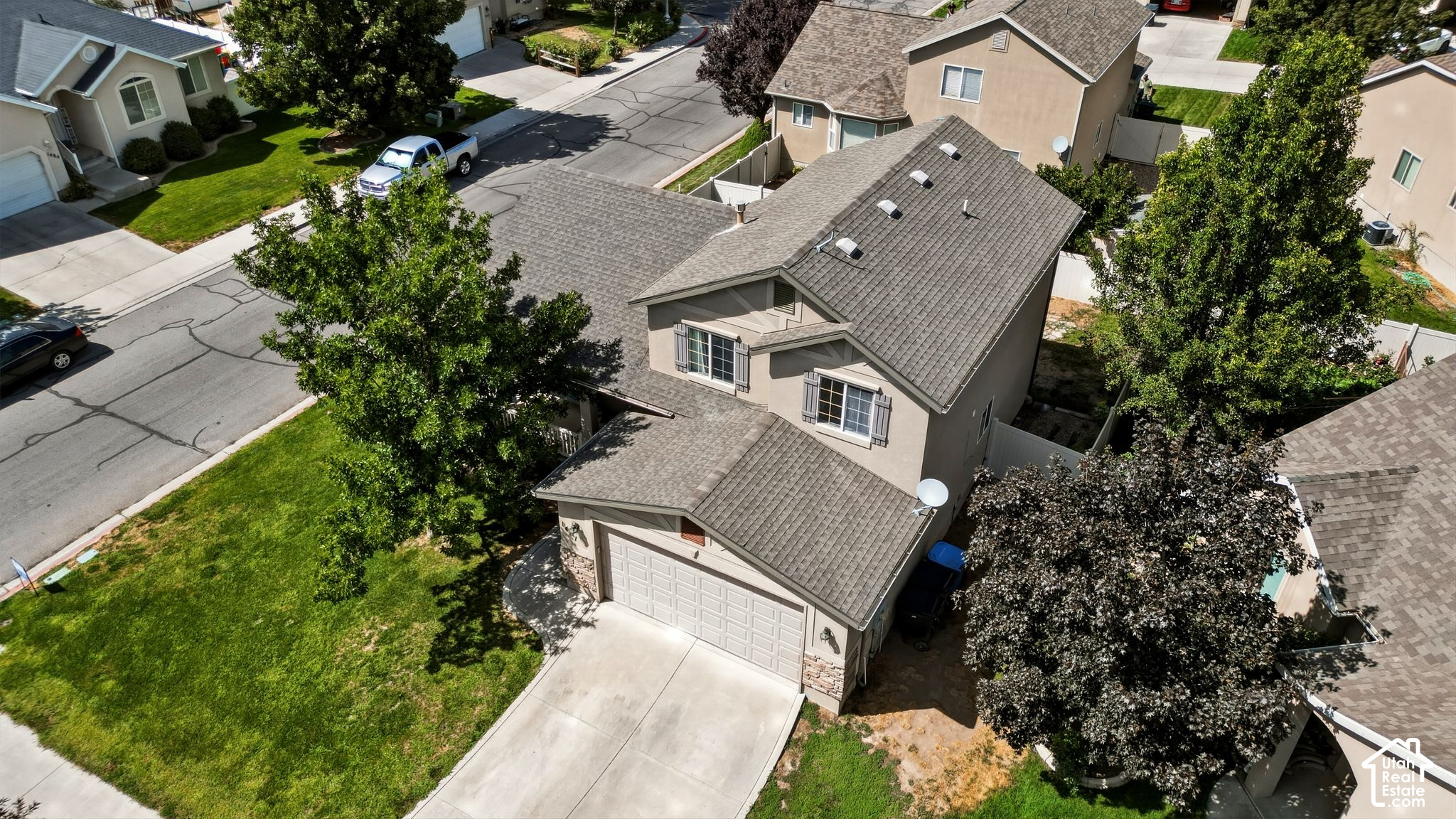main property photo 24
