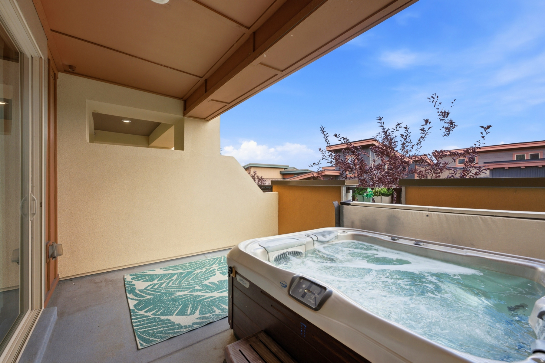 main property photo 16
