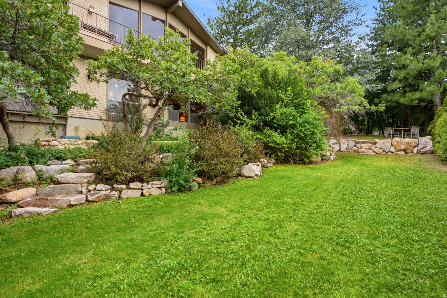 main property photo 80