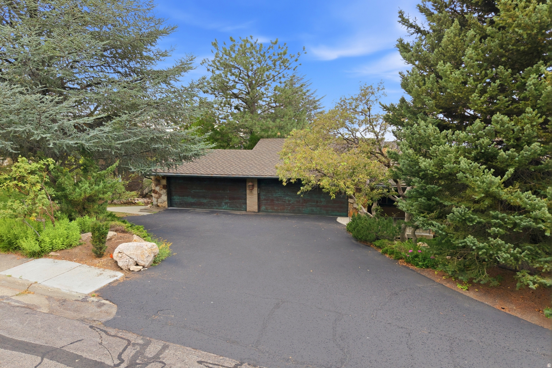 main property photo 87