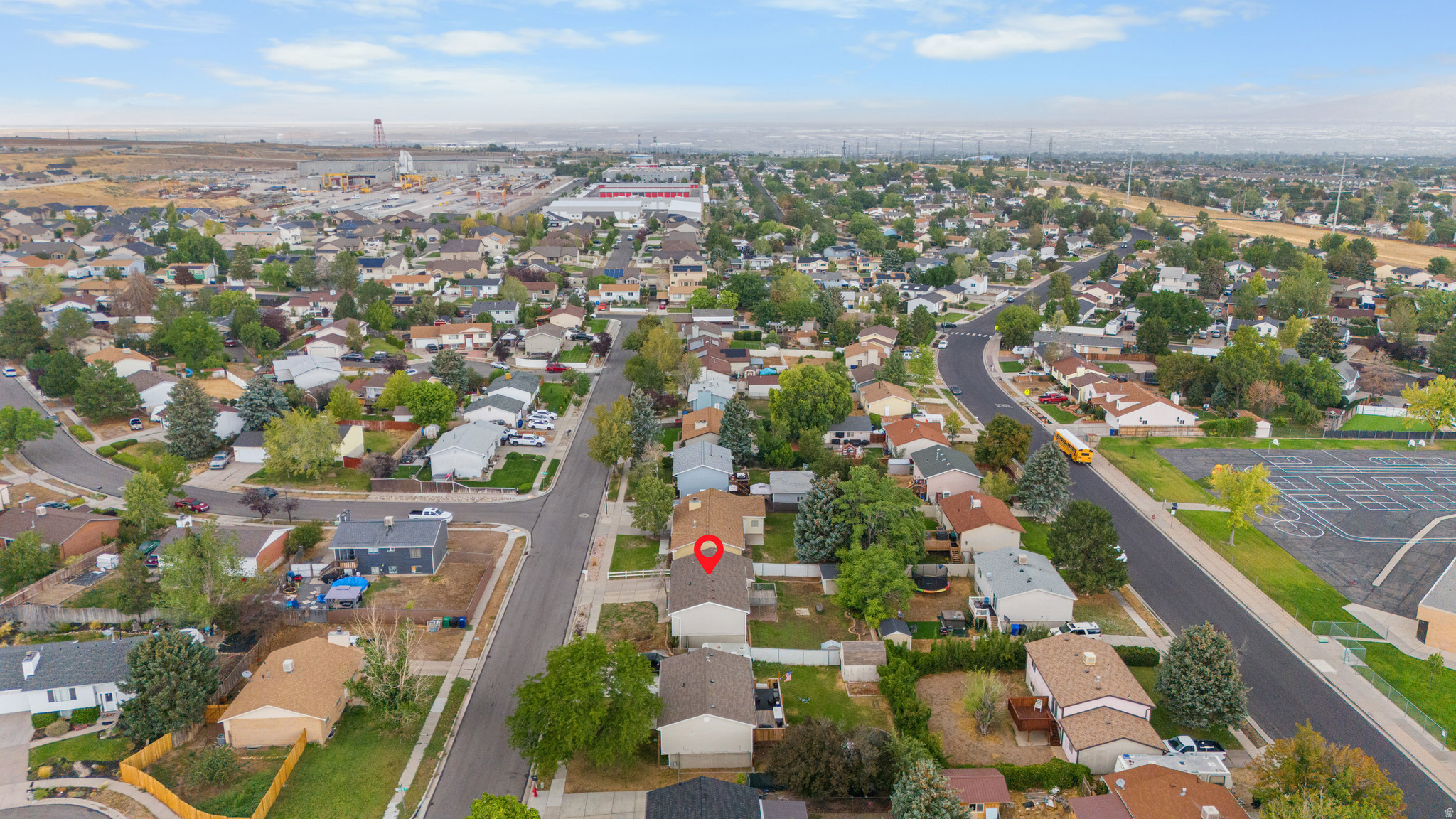 main property photo 25