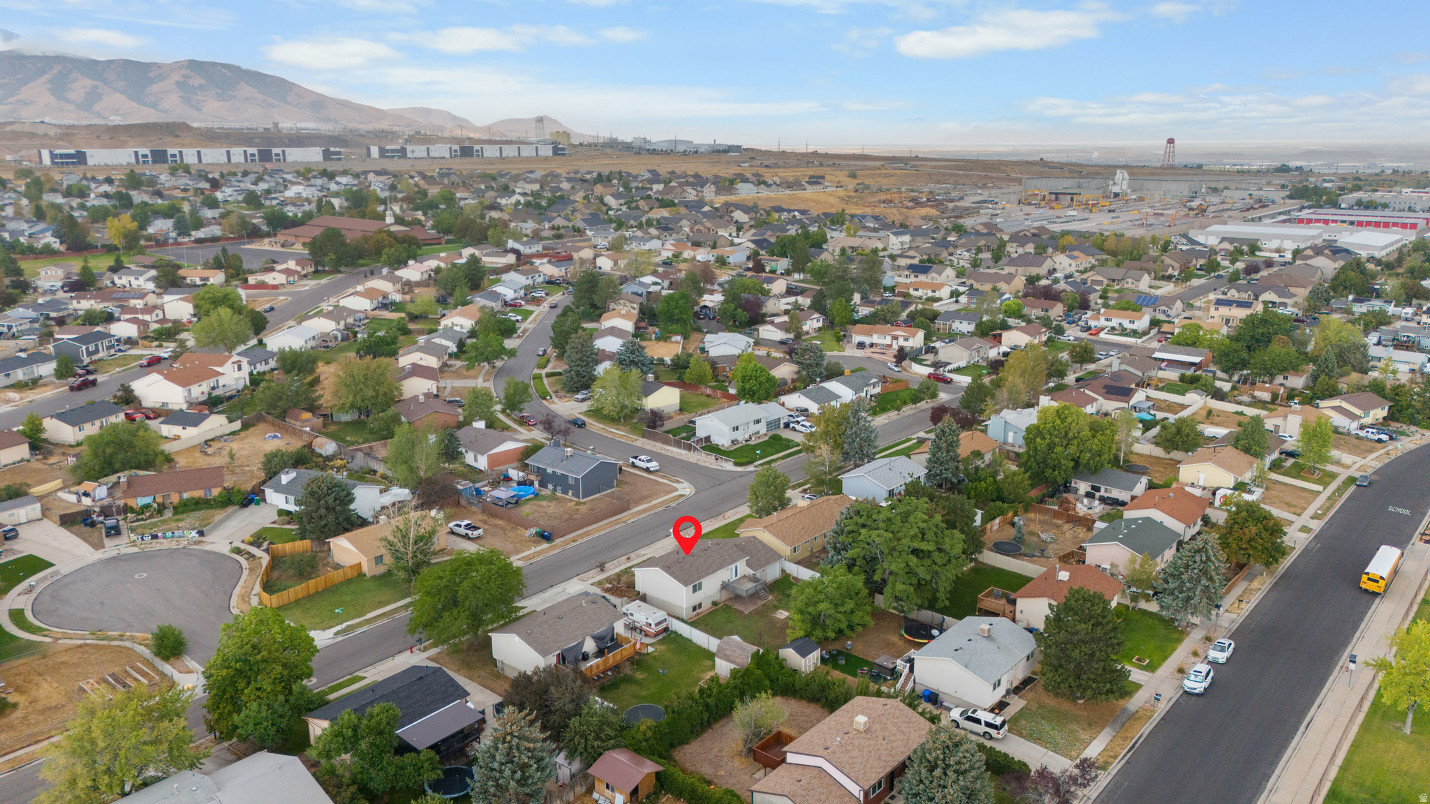 main property photo 26