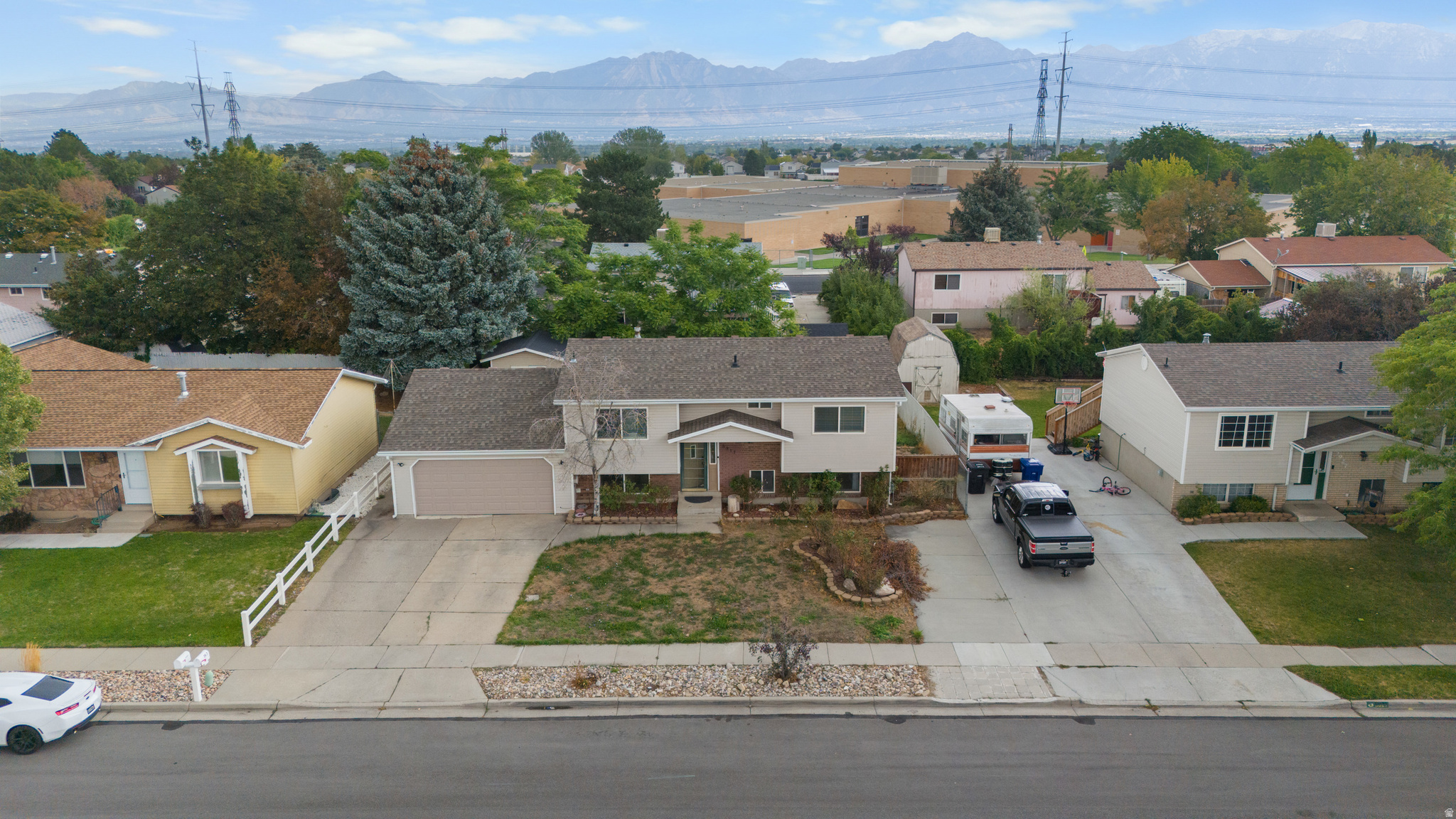 main property photo 31