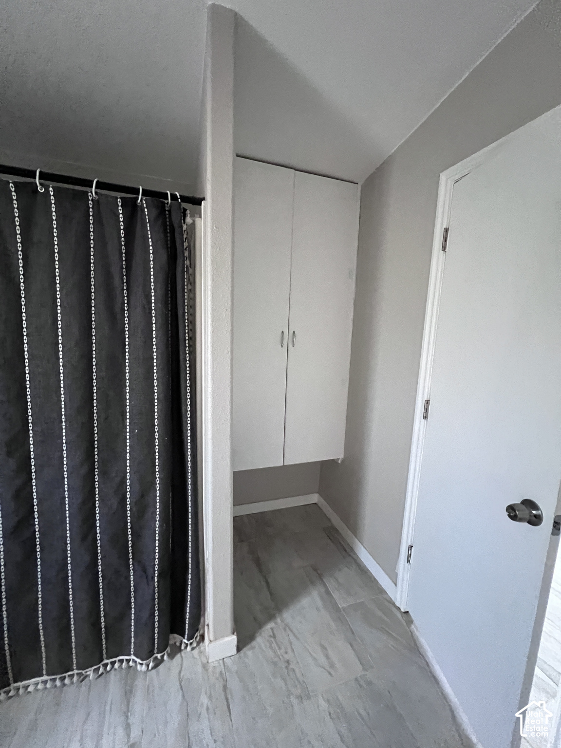 main property photo 77