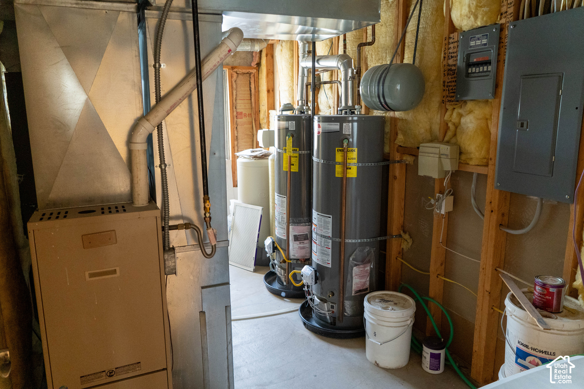 main property photo 46